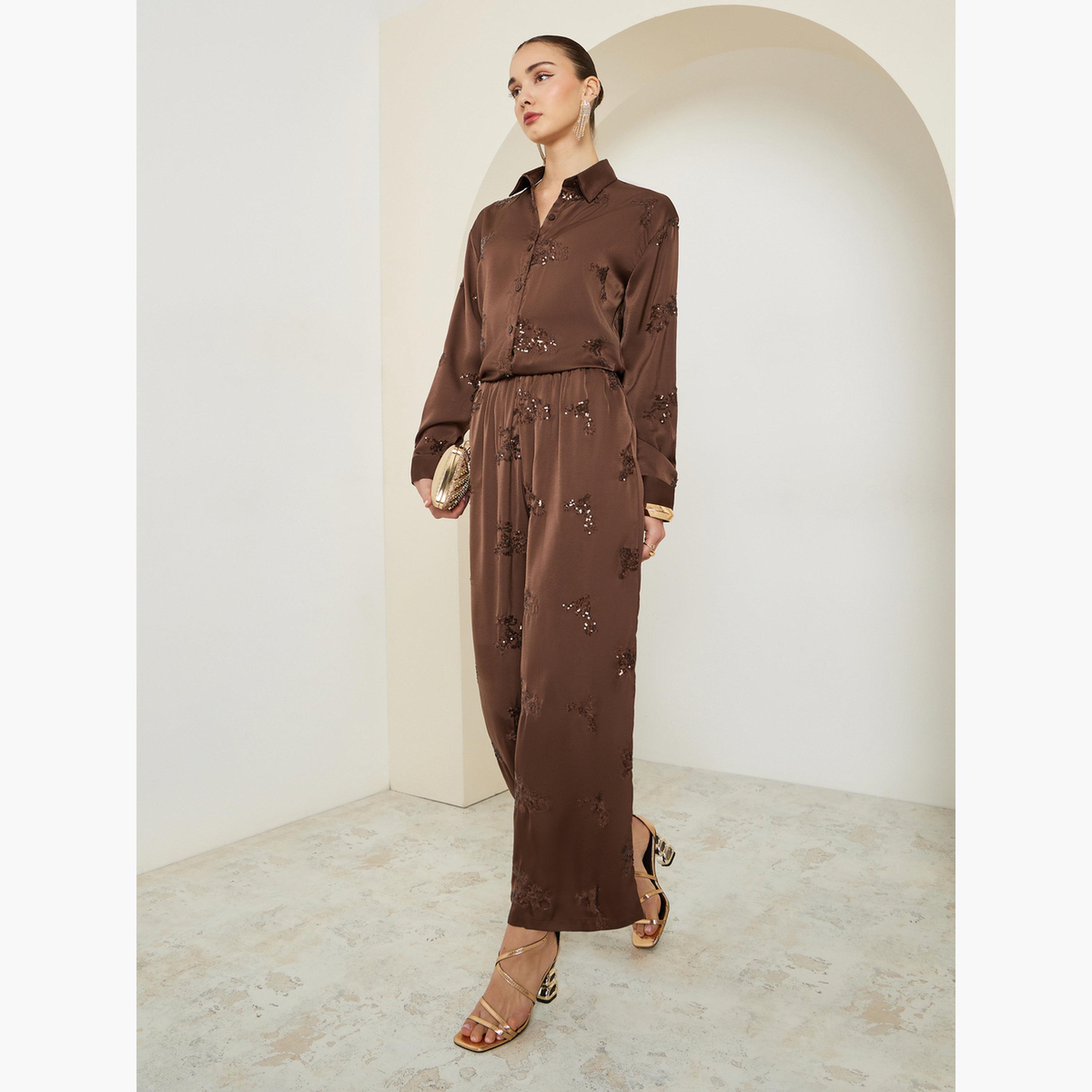 بنطال مزين بأرجل واسعة-women-clothing-bottoms-joggers-image-2