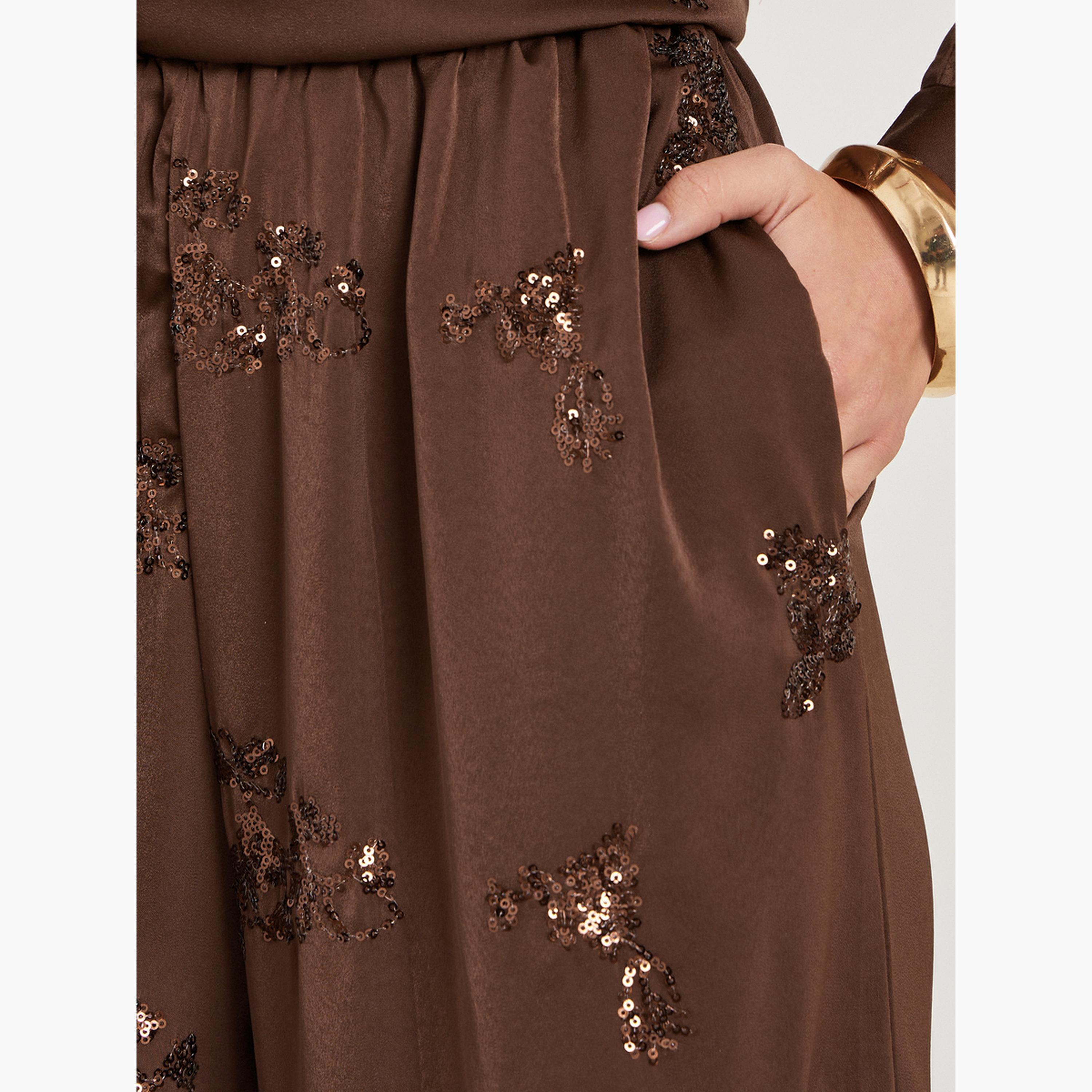 بنطال مزين بأرجل واسعة-women-clothing-bottoms-joggers-image-5