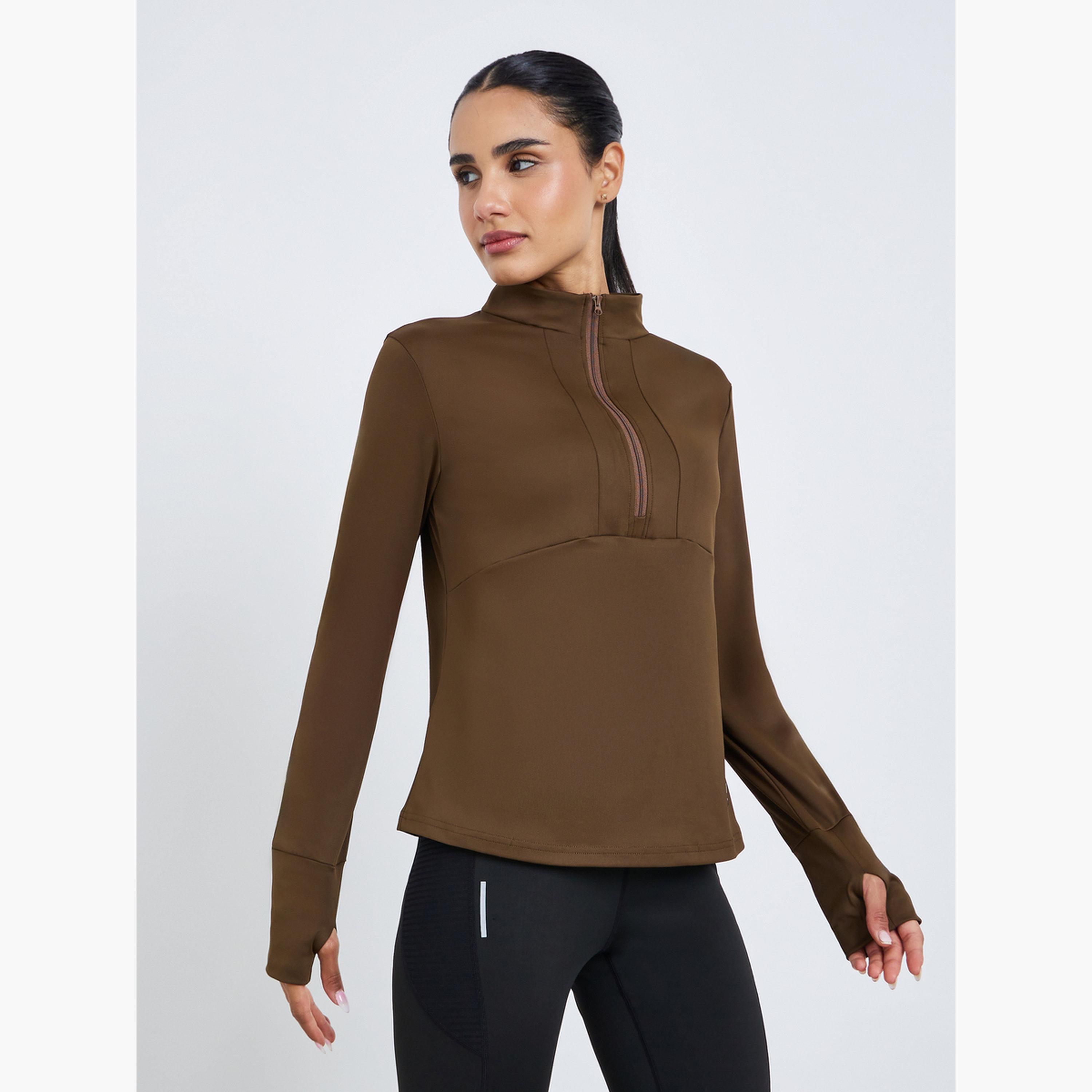 بلوزة بأكمام طويلة ونصف سحاب مع شعار مطاطي-women-clothing-tshirts-image-1