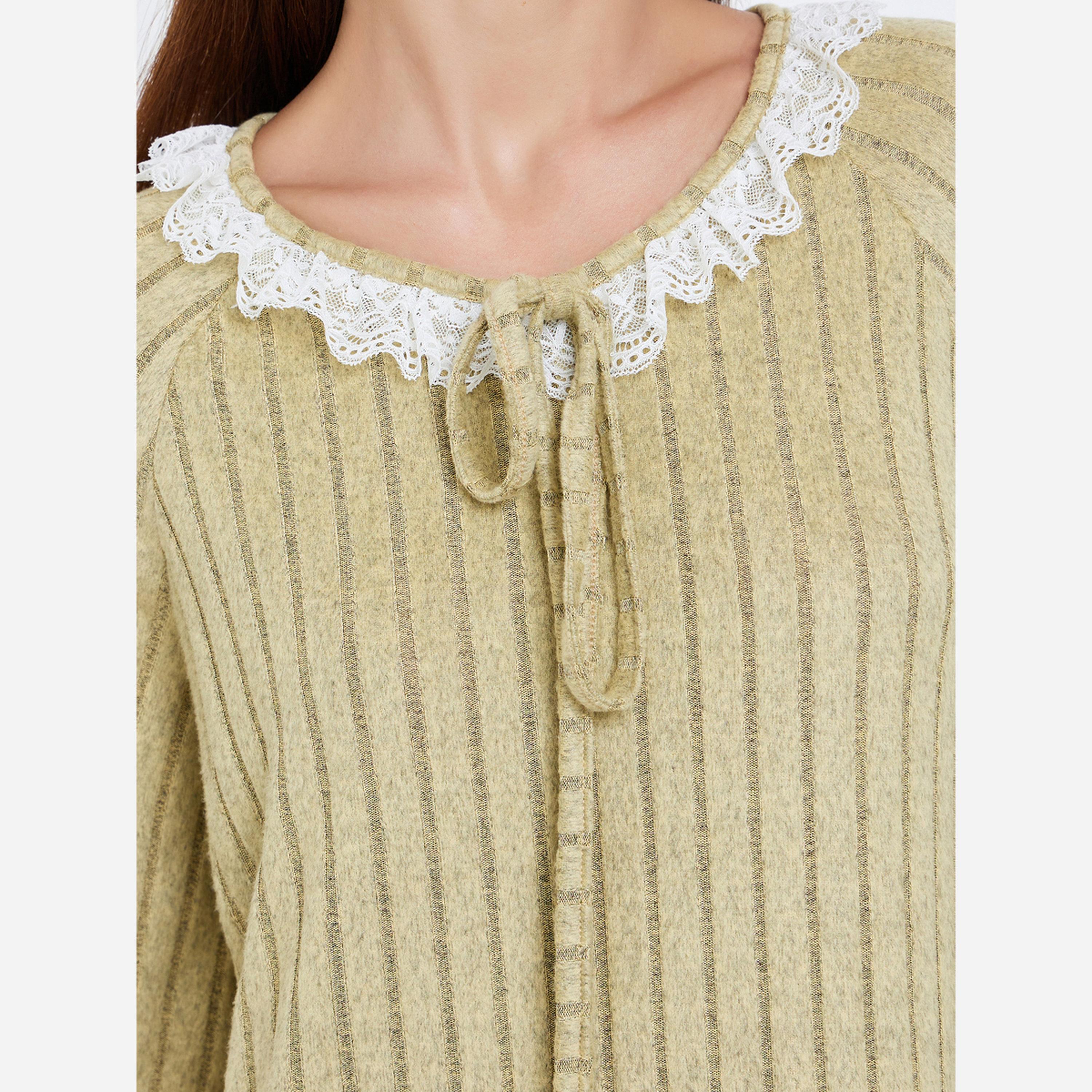 ستايلي - قميص نوم مضلع بتفاصيل رقبة من الدانتيل-women-clothing-nightwear-nighties-image-4