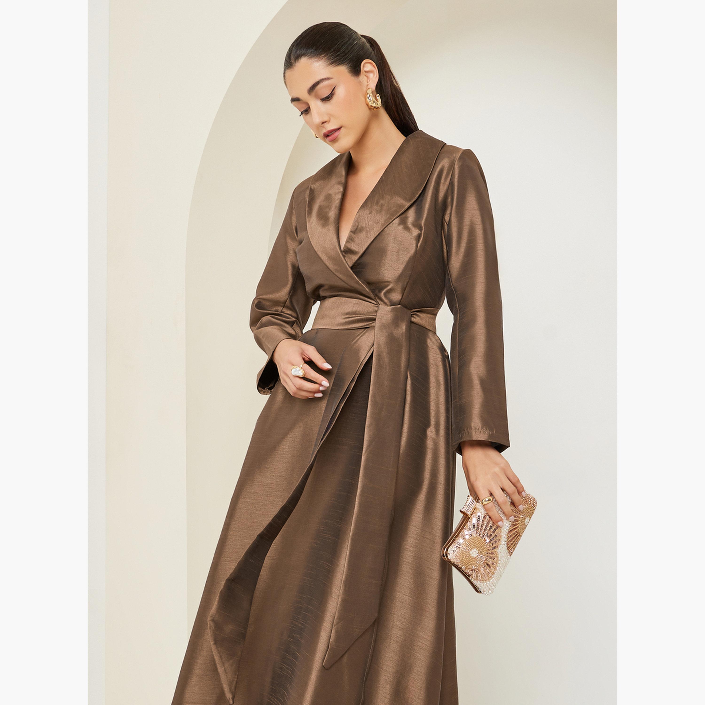 فستان طويل بني بنمط بليزر من الأورجانزا برباط خصر-women-clothing-dresses-image-4