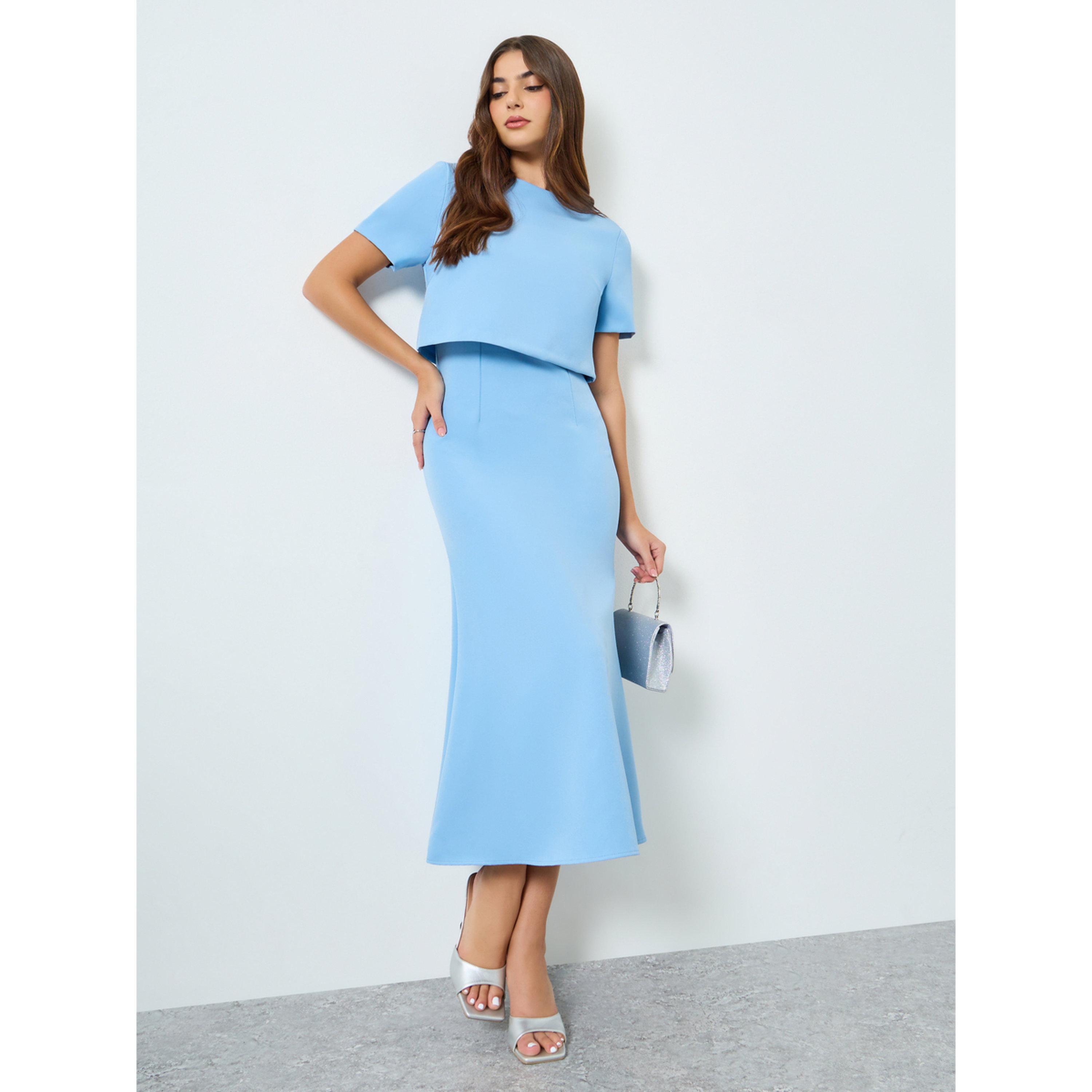 فستان طويل بحافة واسعة وأكمام قصيرة-women-clothing-dresses-image-1
