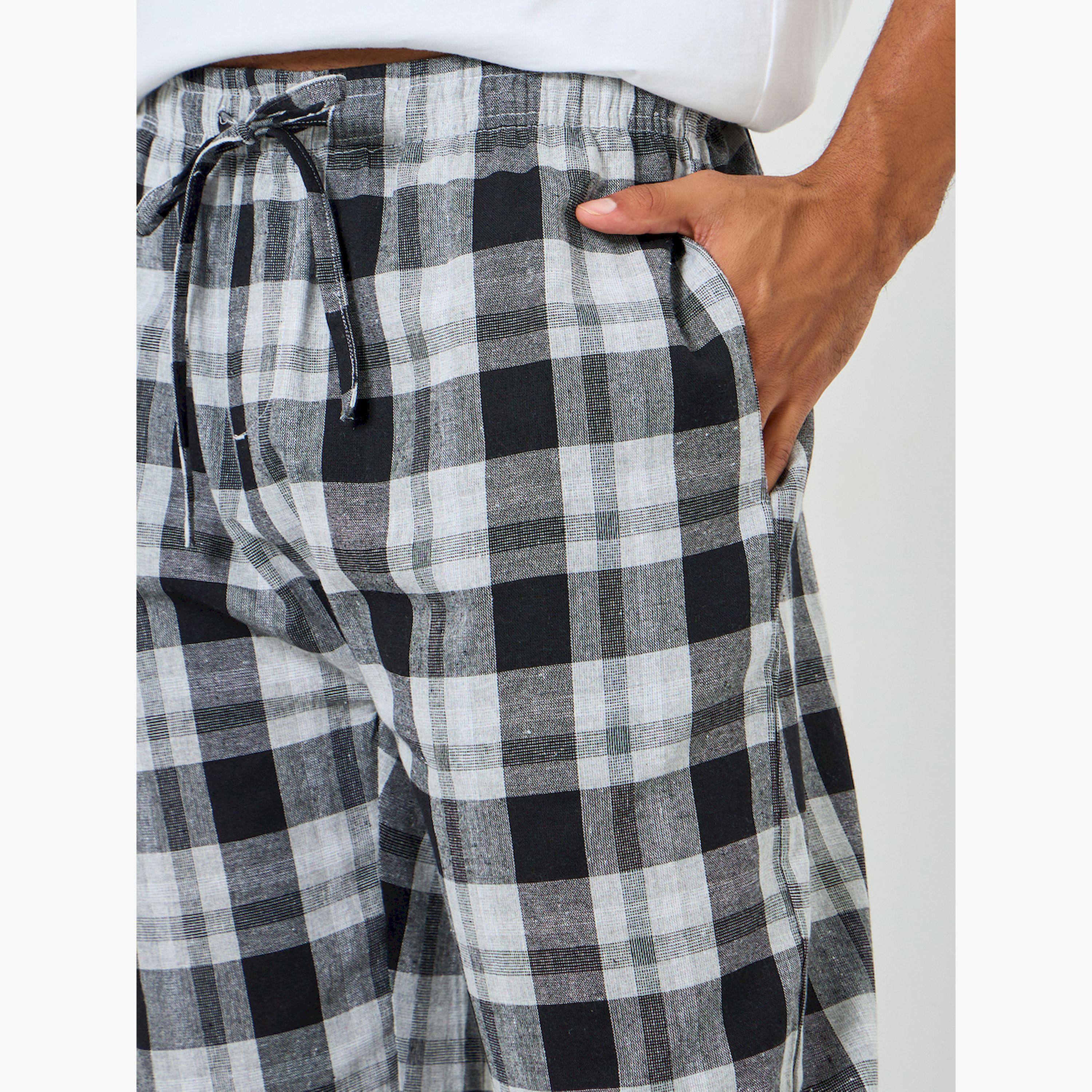 بنطال بيجاما كاروهات بقصة مريحة-men-clothing-nightwear-pyjamaandshorts-image-3