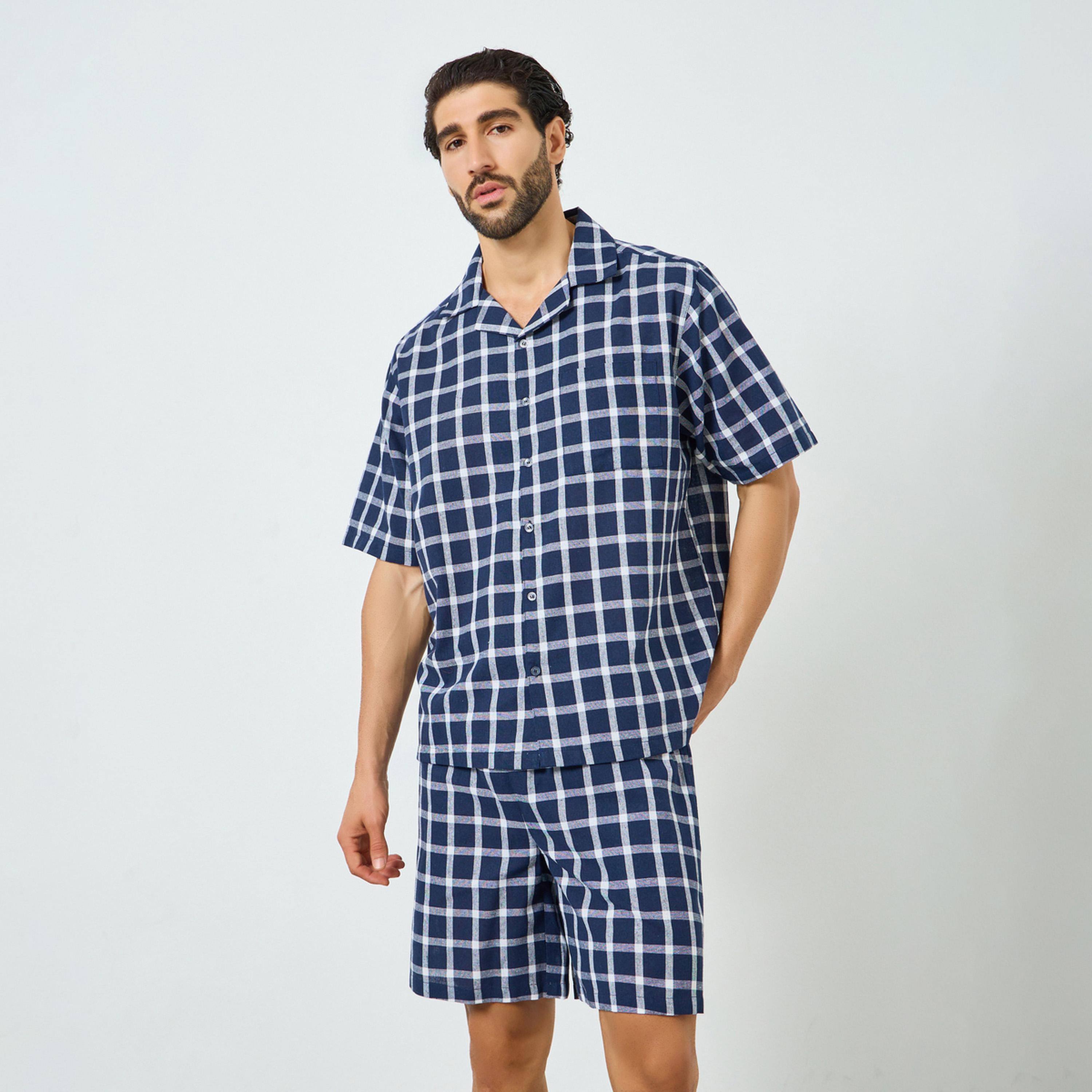 مجموعة من قميص قطن مربعات وشورت للرجال-men-clothing-nightwear-sets-image-1