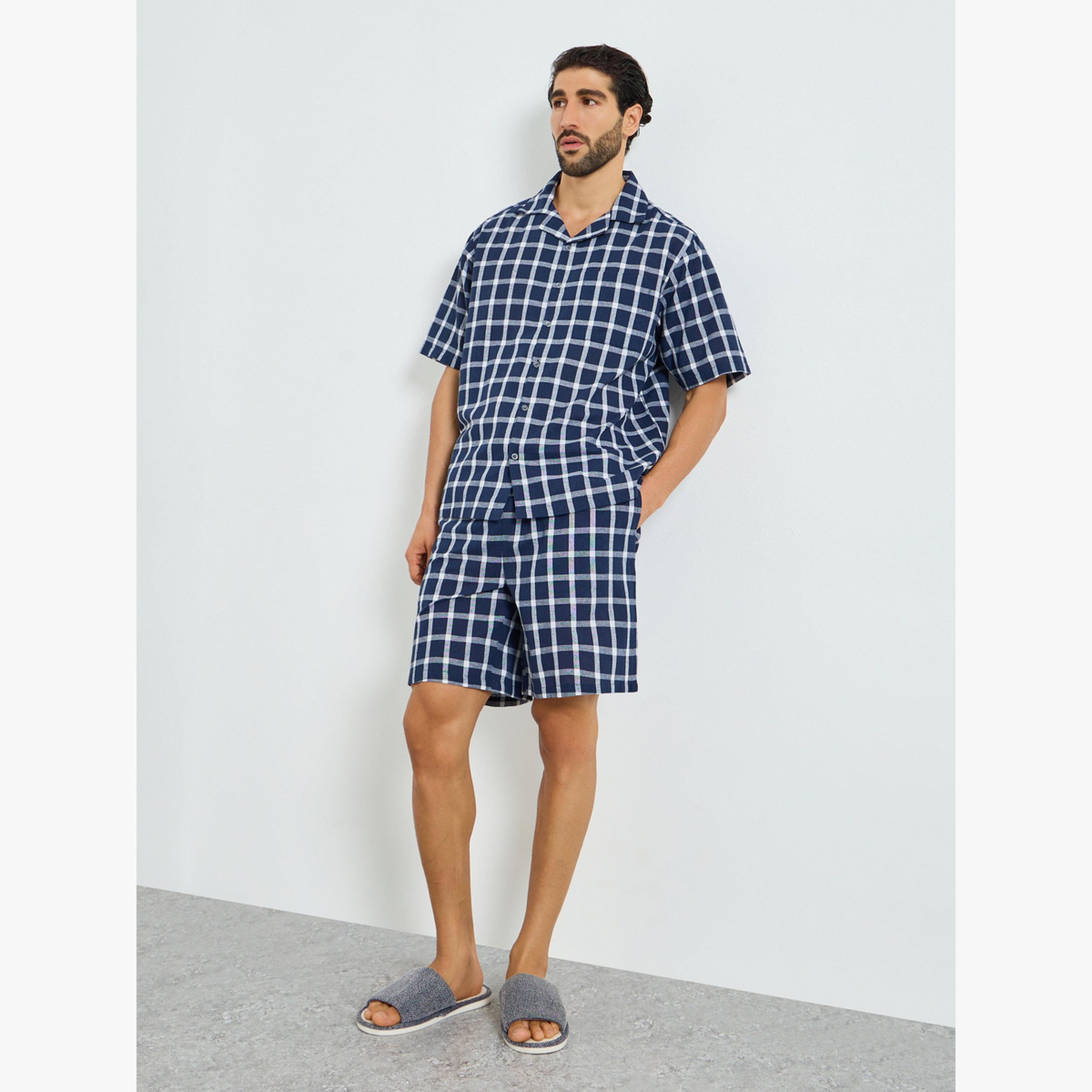 مجموعة من قميص قطن مربعات وشورت للرجال-men-clothing-nightwear-sets-image-2