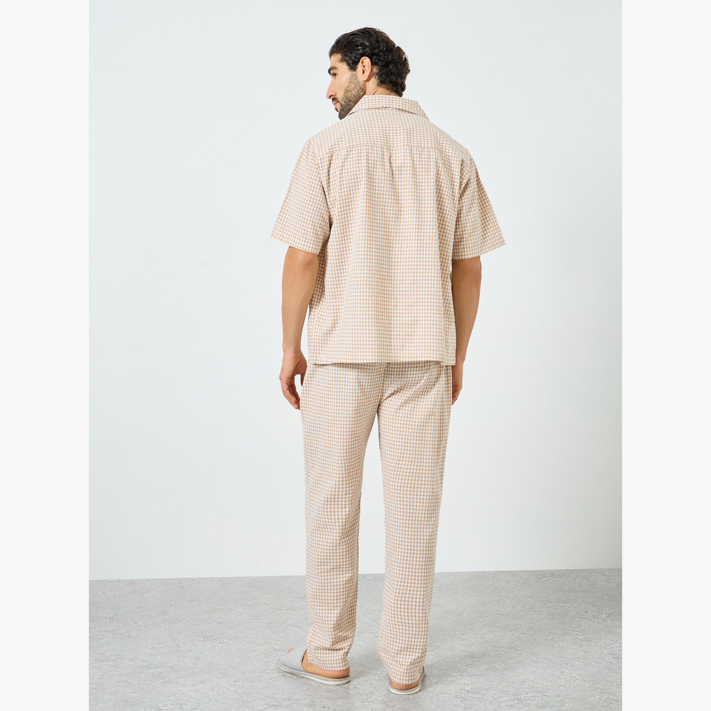 مجموعة من قميص قطن مربعات قصة مريحة وبيجاما للرجال-men-clothing-nightwear-sets-image-3
