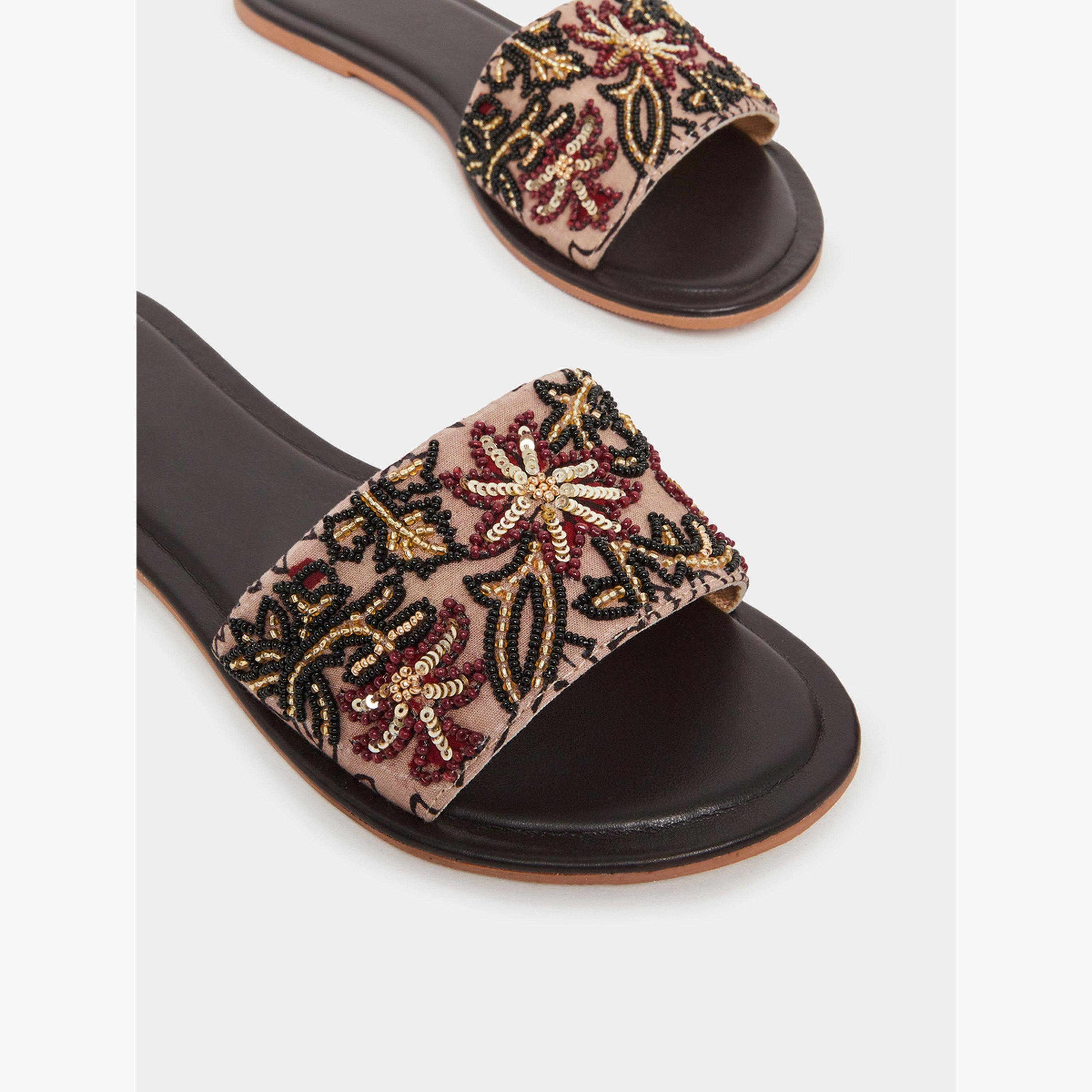 Styli Women Embellished Flat Sandals-women-shoes-sandals-flats-image-3