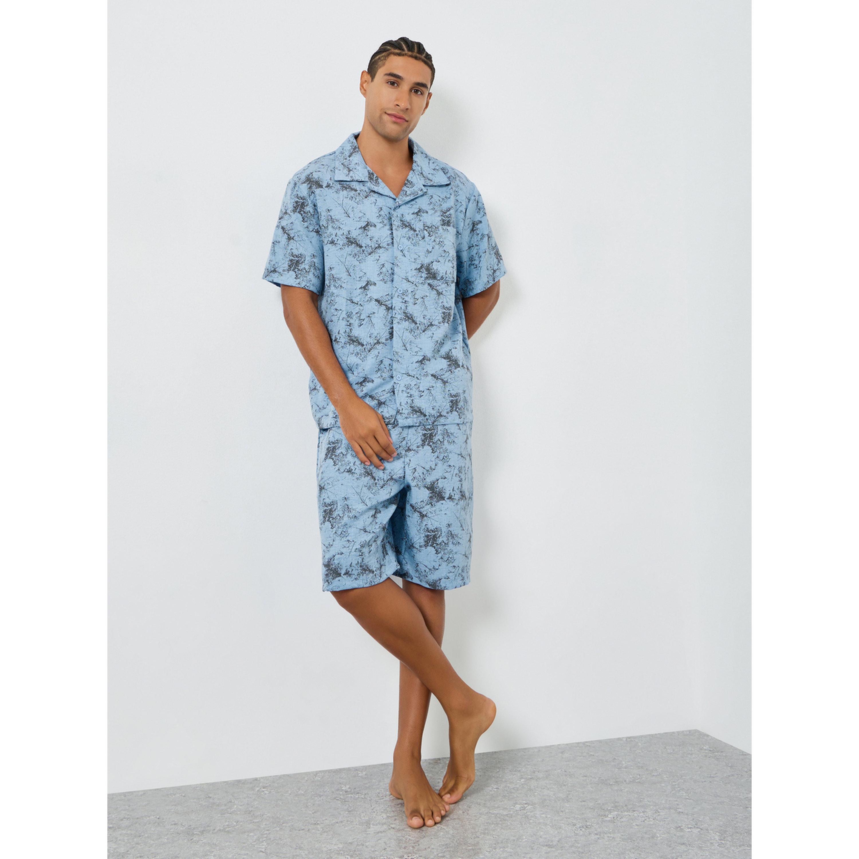 طقم بيجاما من رجالية بنمط قميص وبنطال مطبع باللون الأزرق-men-clothing-nightwear-sets-image-1