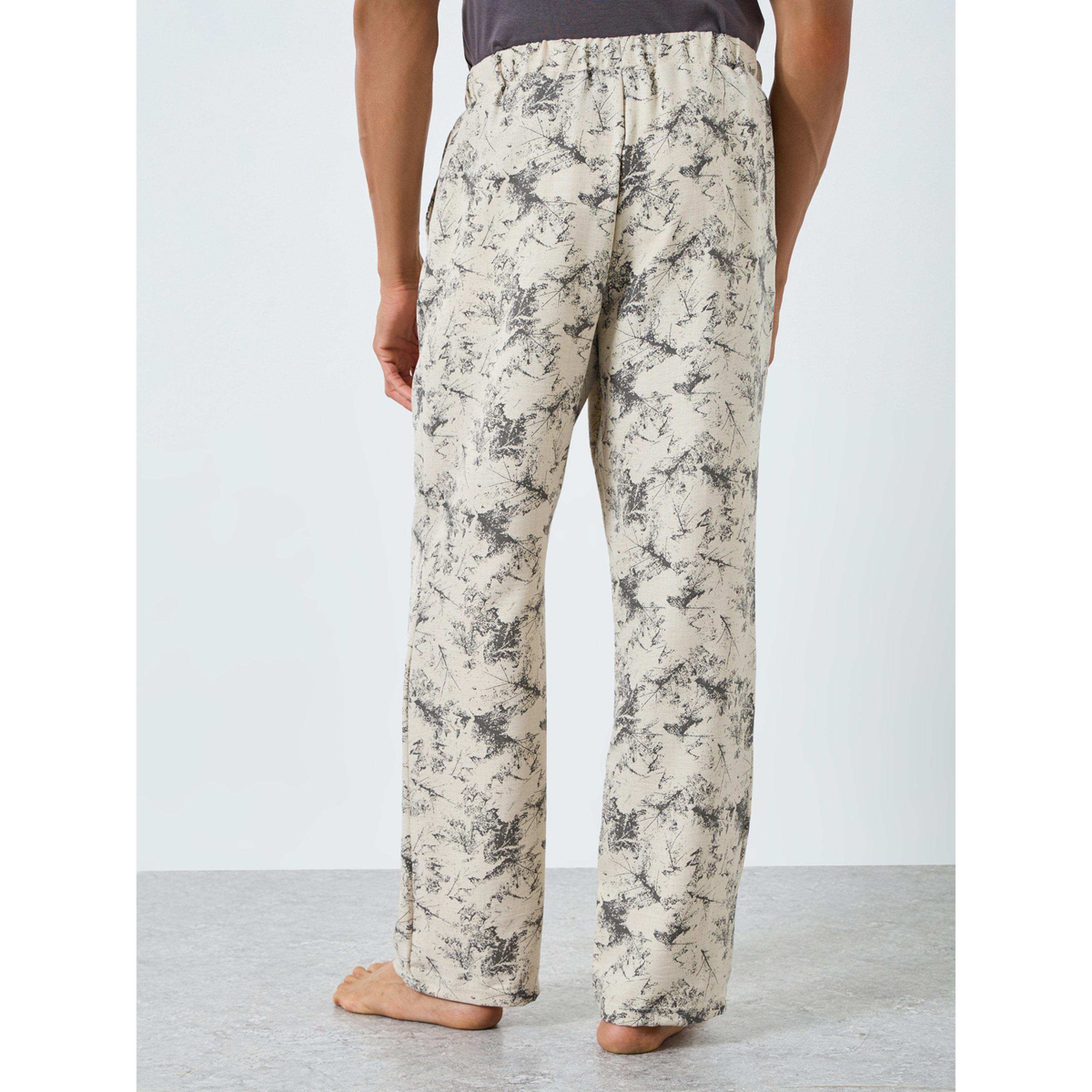 بنطال بيجاما مطبع بقصة مريحة-men-clothing-nightwear-pyjamaandshorts-image-4
