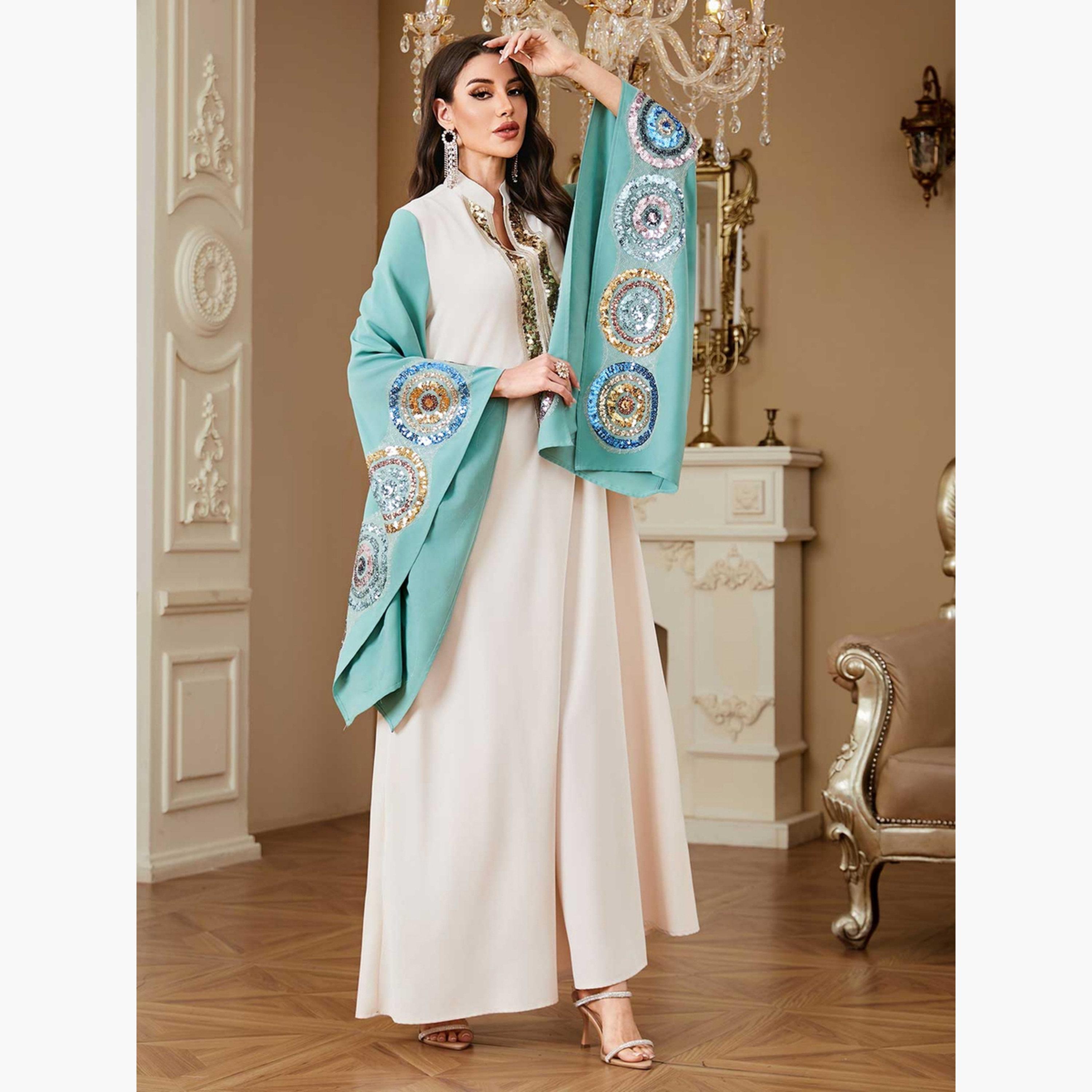 جلابية بأكمام فراشة وتفاصيل قطع ترتر-women-arabicclothing-jalabiyas-image-3