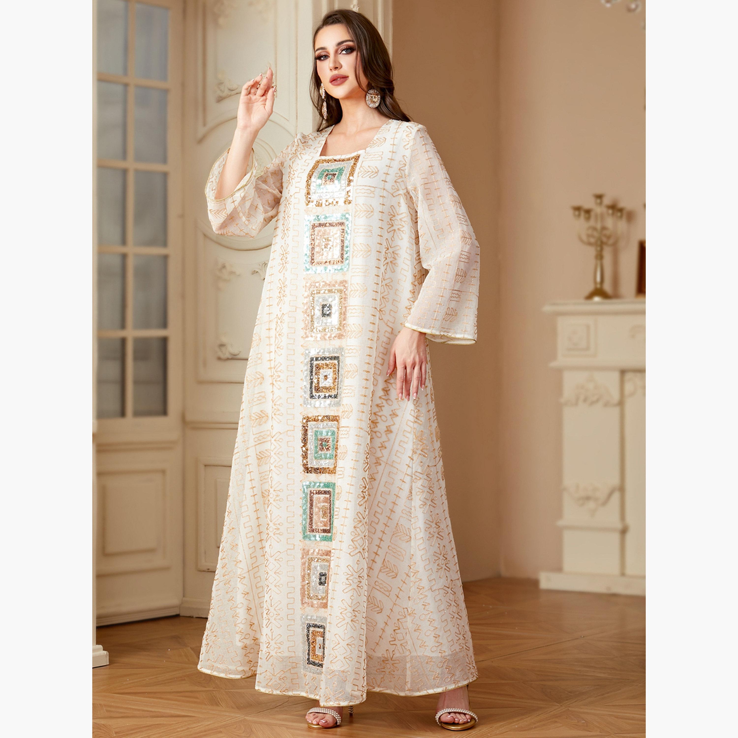 جلابية مزينة بقطع ترتر وبنقوش-women-arabicclothing-jalabiyas-image-2