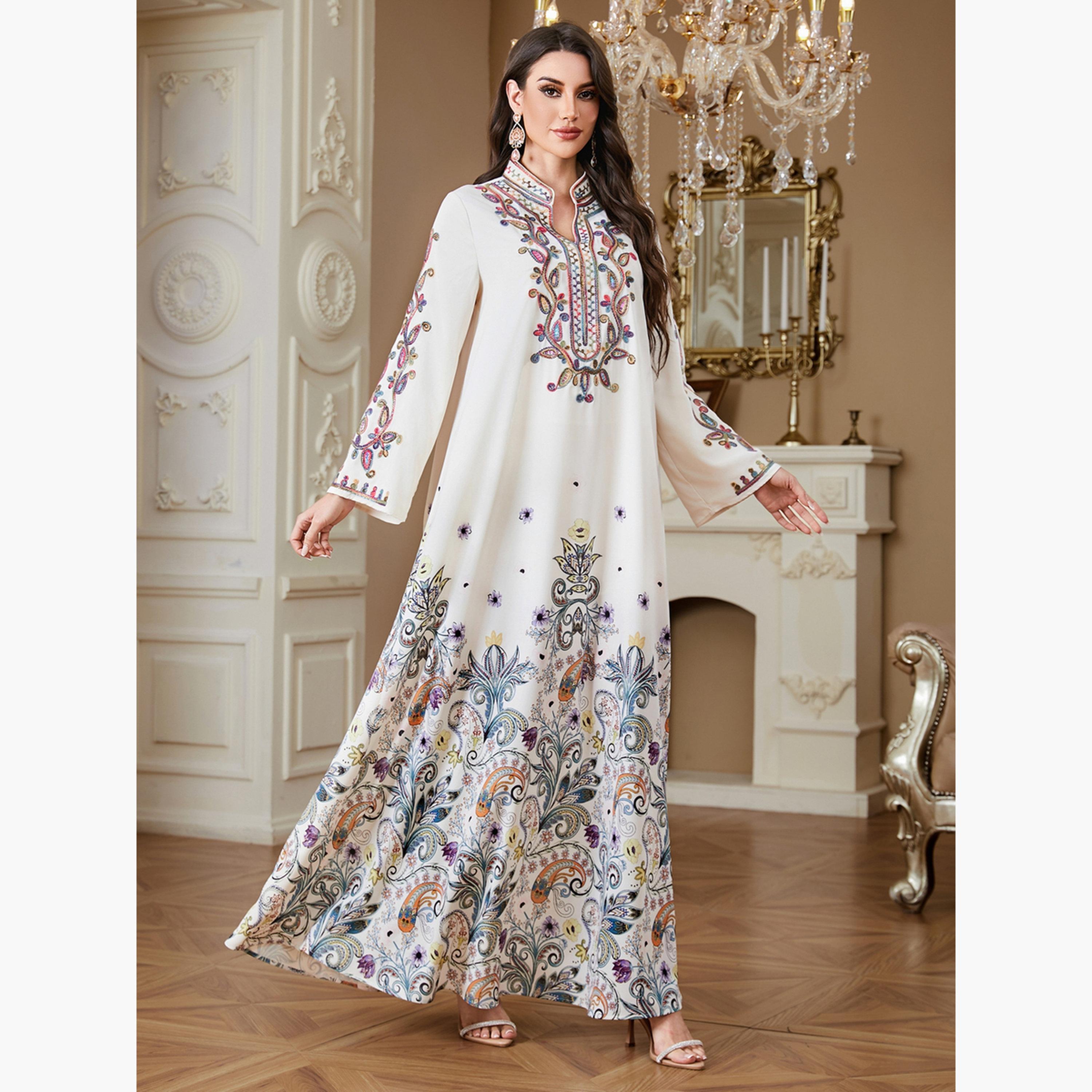 جلابية مطبعة بالزهور ومزينة-women-arabicclothing-jalabiyas-image-3