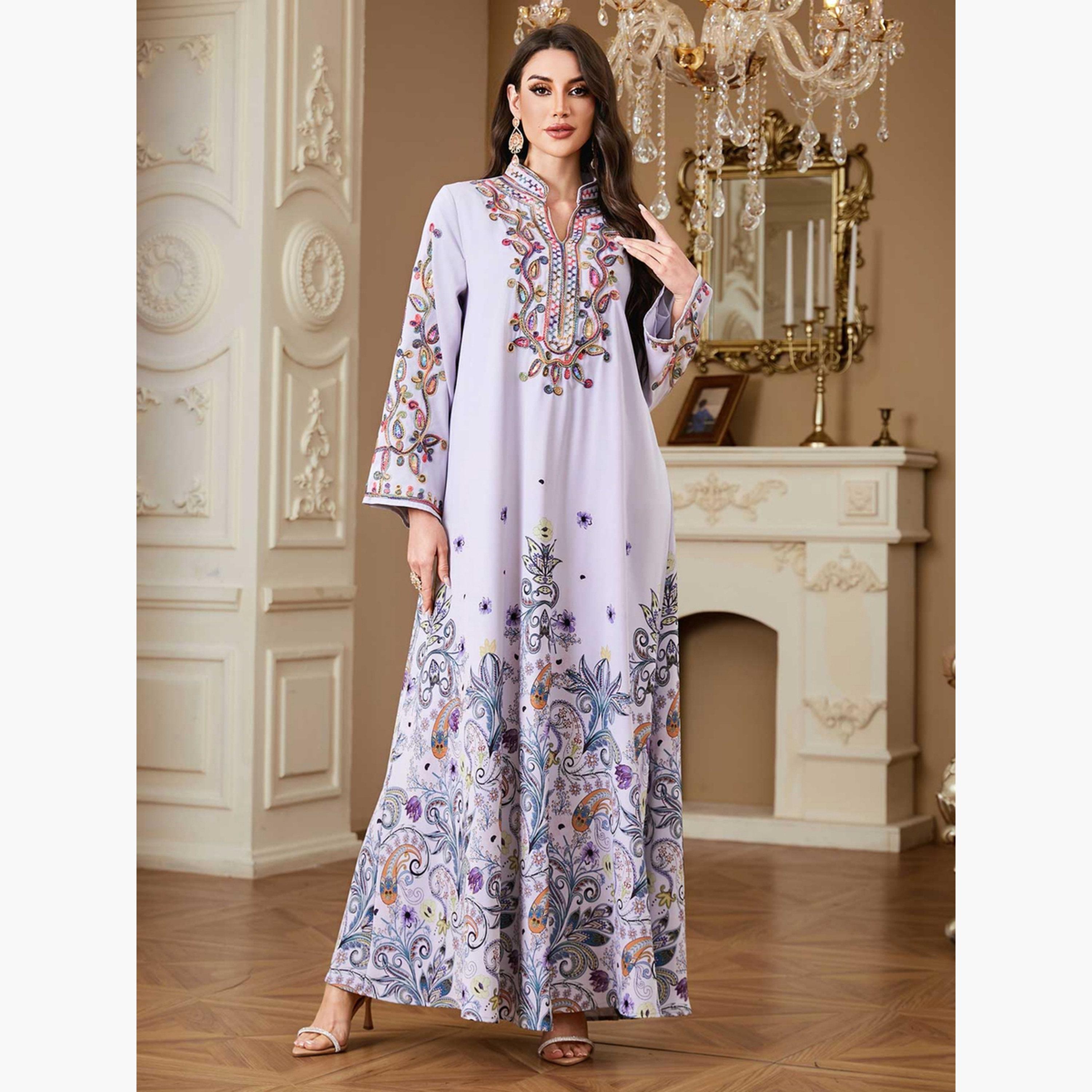 جلابية مطبعة بالزهور ومزينة-women-arabicclothing-jalabiyas-image-4