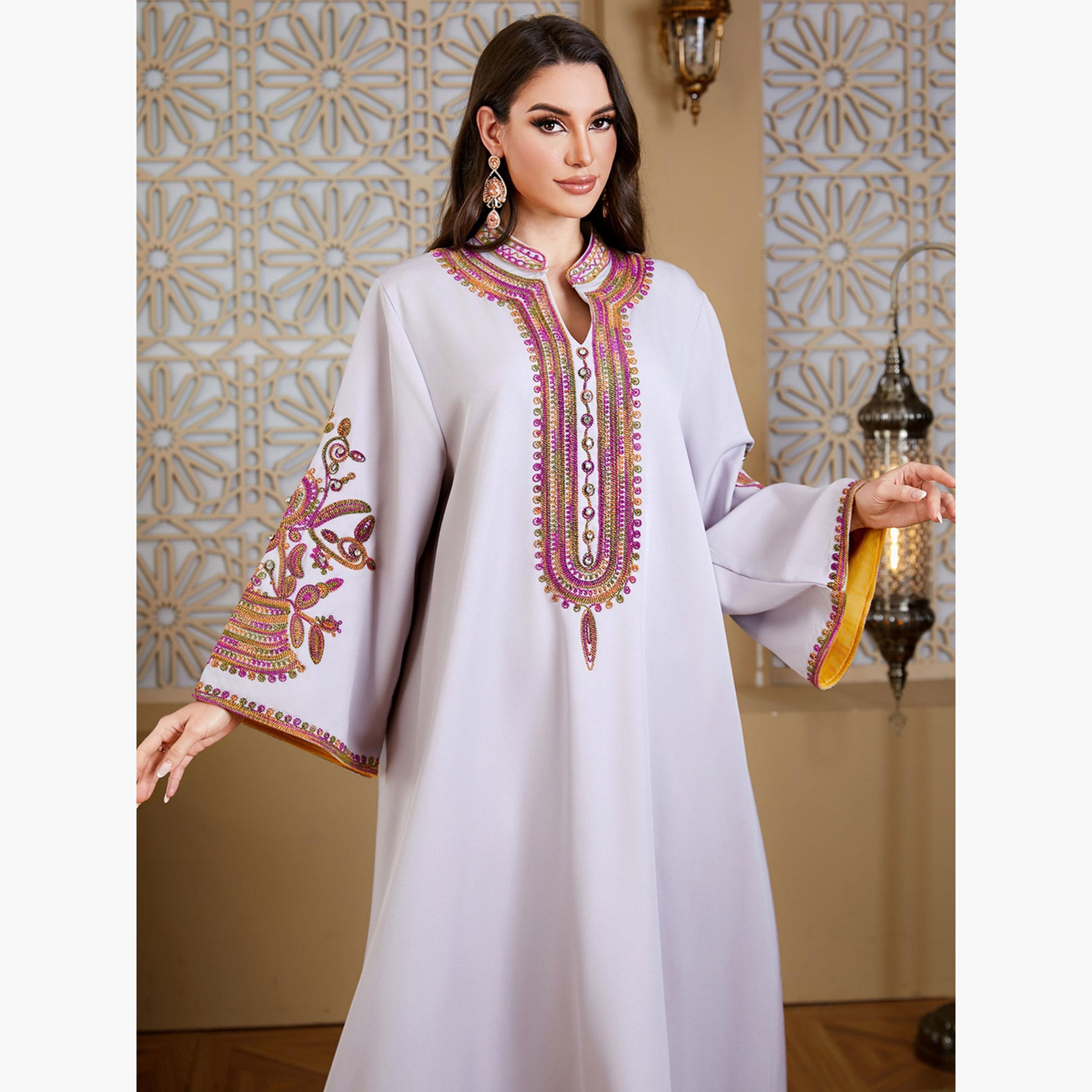 جلابية مخملية مطرزة-women-arabicclothing-jalabiyas-image-6