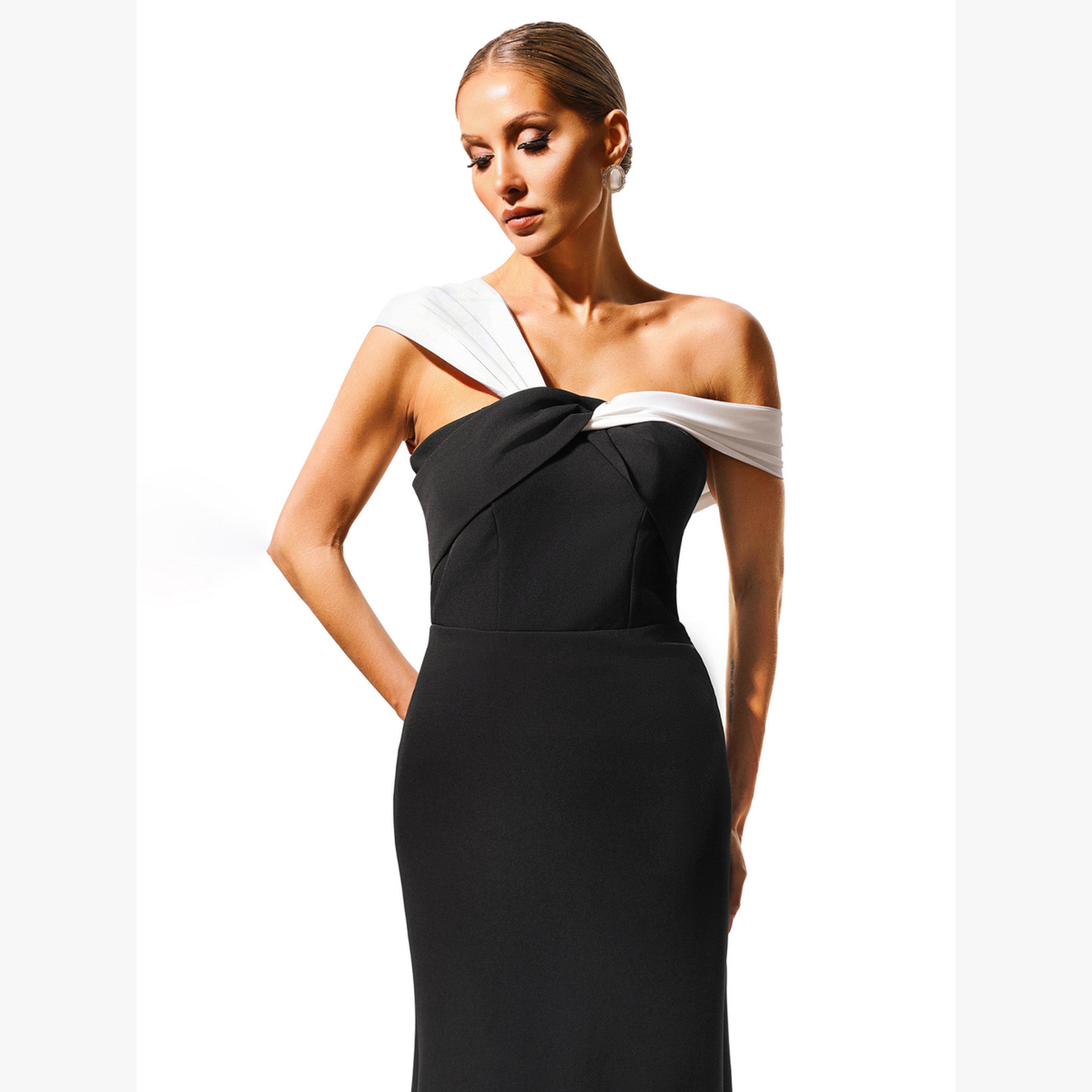 فستان طويل بكتف واحد وتفاصيل مُتباينة-women-clothing-dresses-image-3