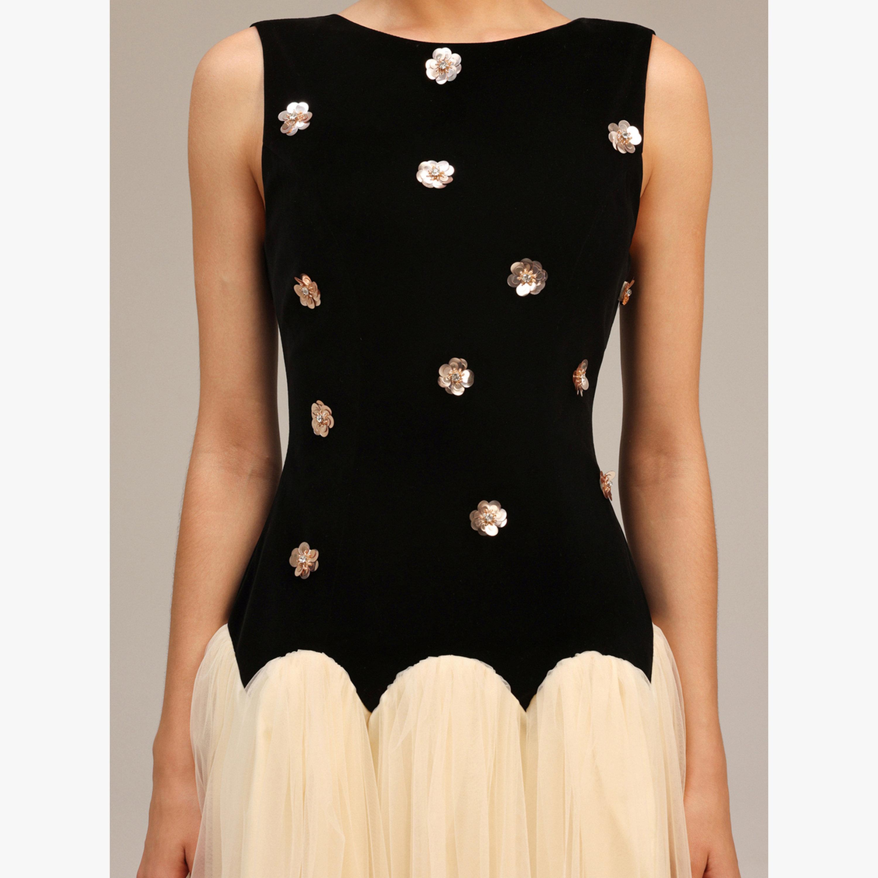 فستان طويل بلا أكمام بتفاصيل مرقعة مخمل مع تول-women-clothing-dresses-image-4