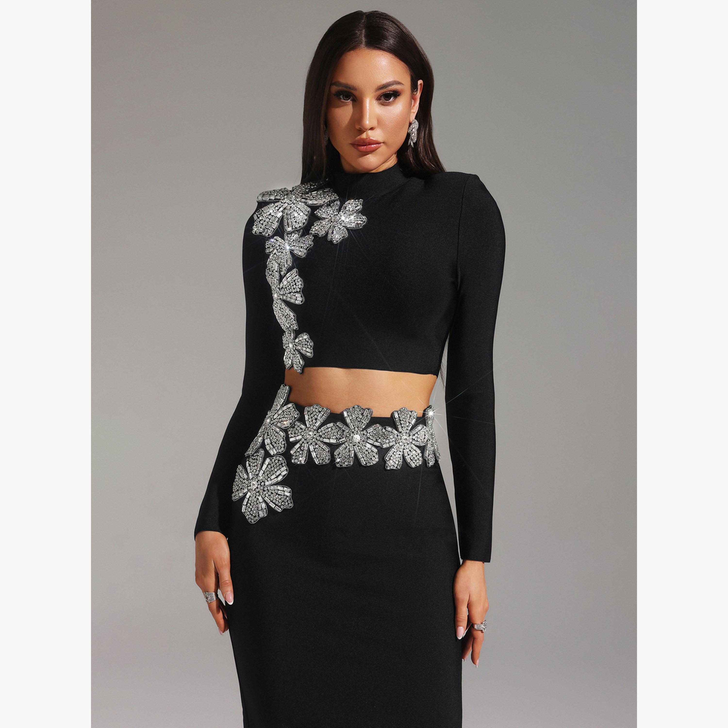 طقم منسق من تنورة طويل وبلوزة قصيرة بياقة عالية-women-clothing-coordsets-image-3