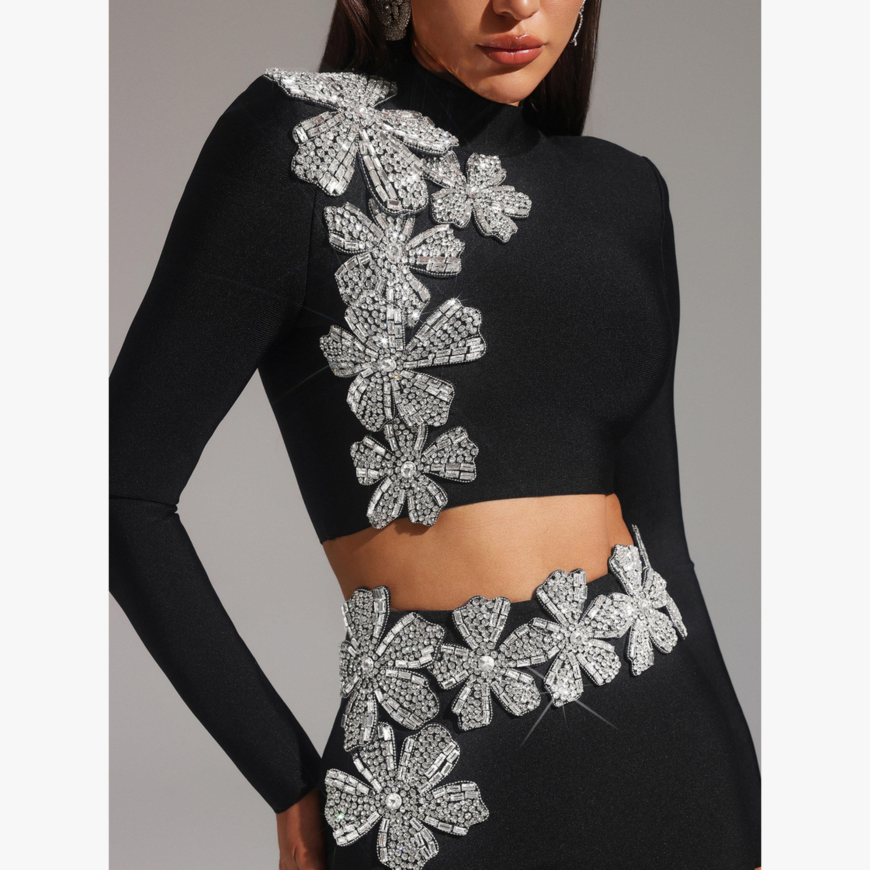 طقم منسق من تنورة طويل وبلوزة قصيرة بياقة عالية-women-clothing-coordsets-image-6