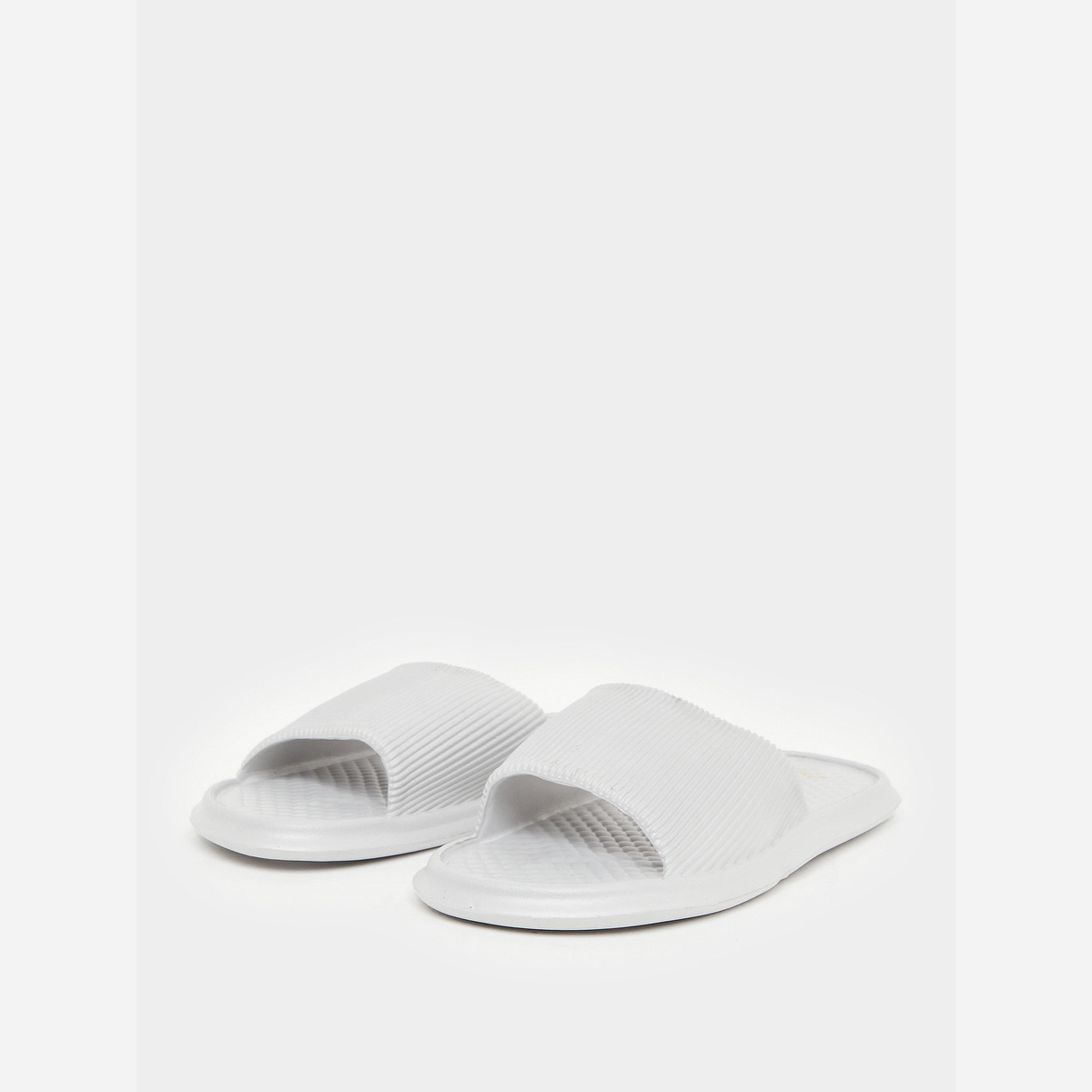 ستايلي - شبشب رجالي لون أبيض مريح-men-shoes-flipflopsandslides-image-1