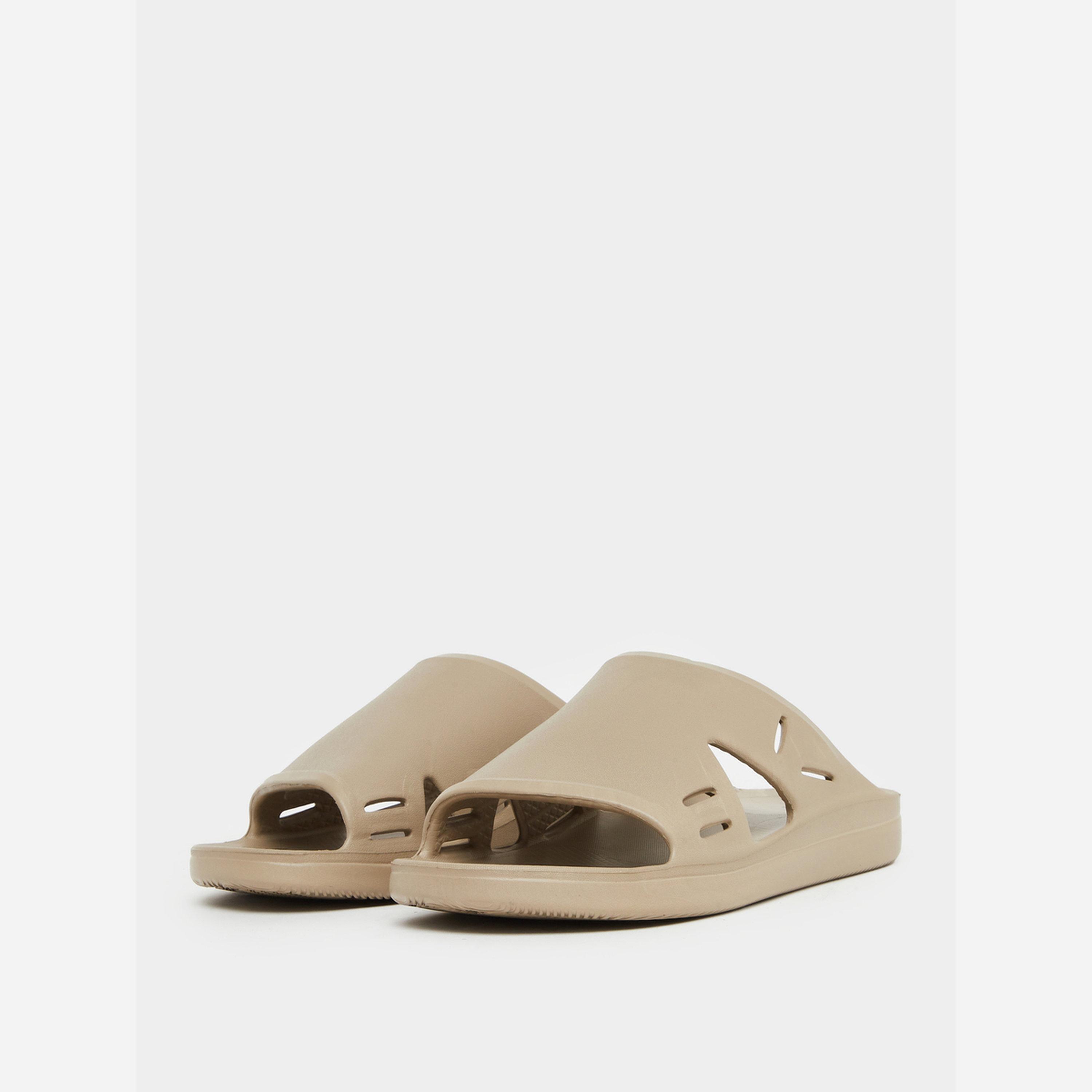 ستايلي - شبشب مريحة تسمح بمرور الهواء-men-shoes-flipflopsandslides-image-1