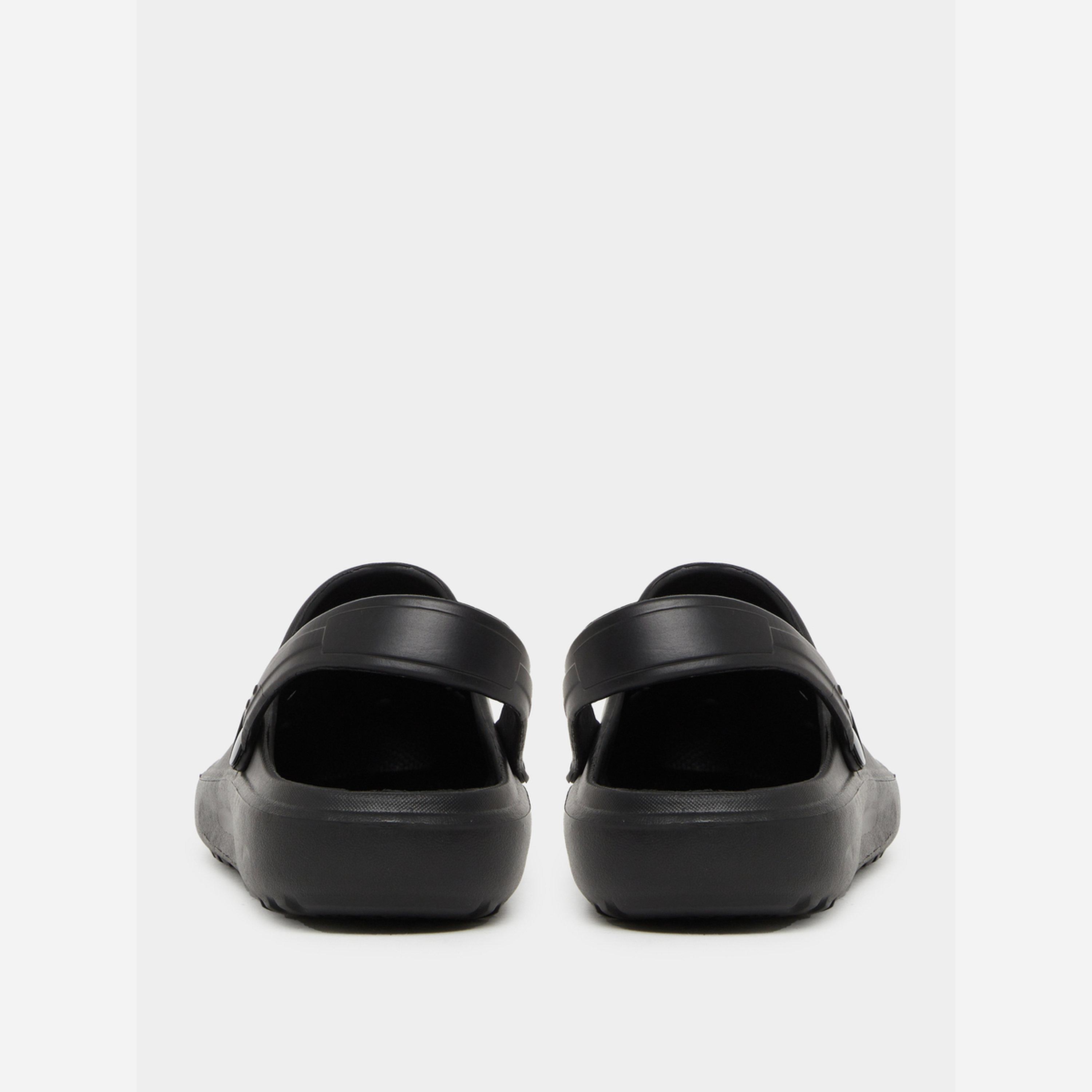 ستايلي - حذاء رجالي لون اسود سهل الارتداء ومريح-men-shoes-flipflopsandslides-image-4