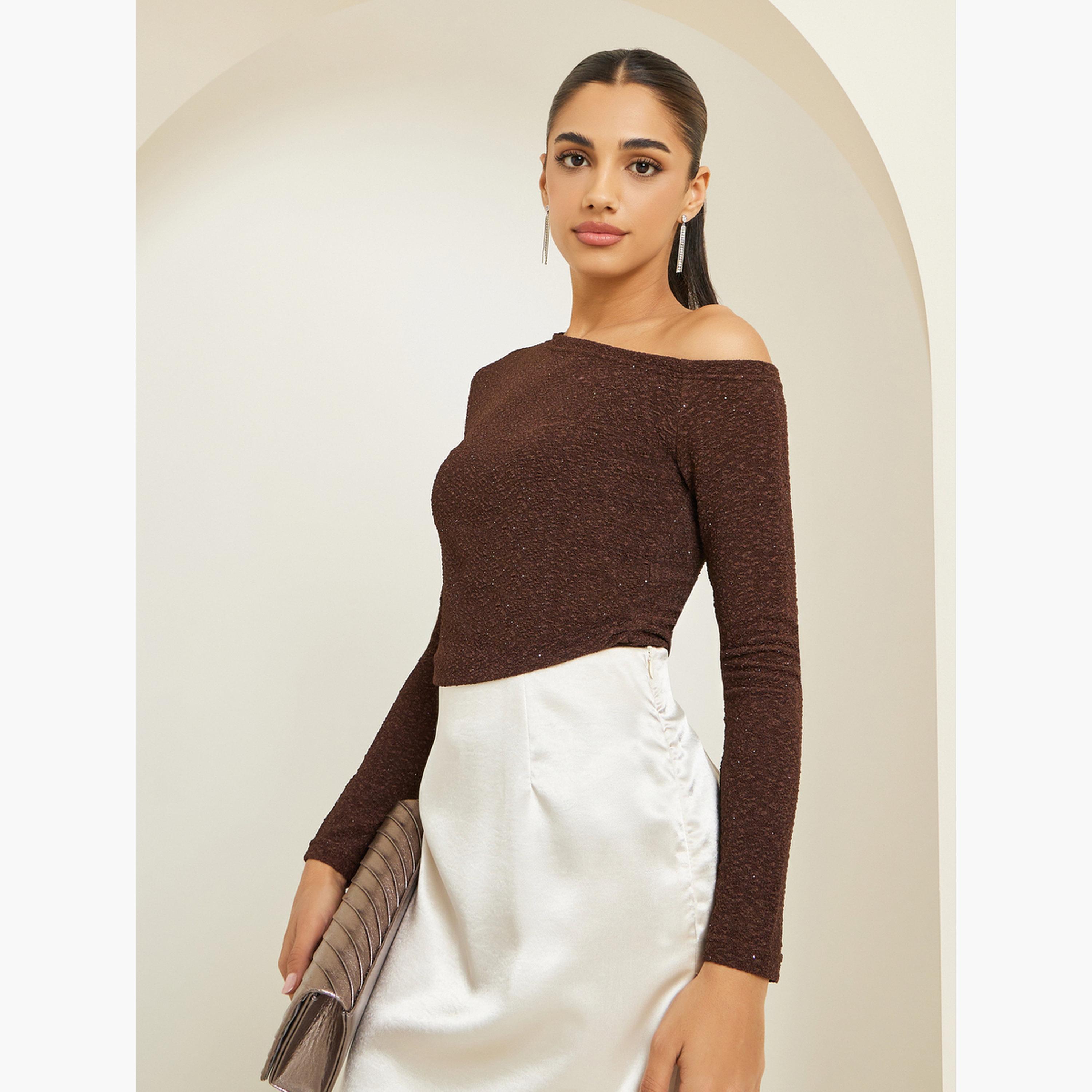 بلوزة محبوكة بتفاصيل براقة-women-clothing-shirtsandblouses-blouses-image-3
