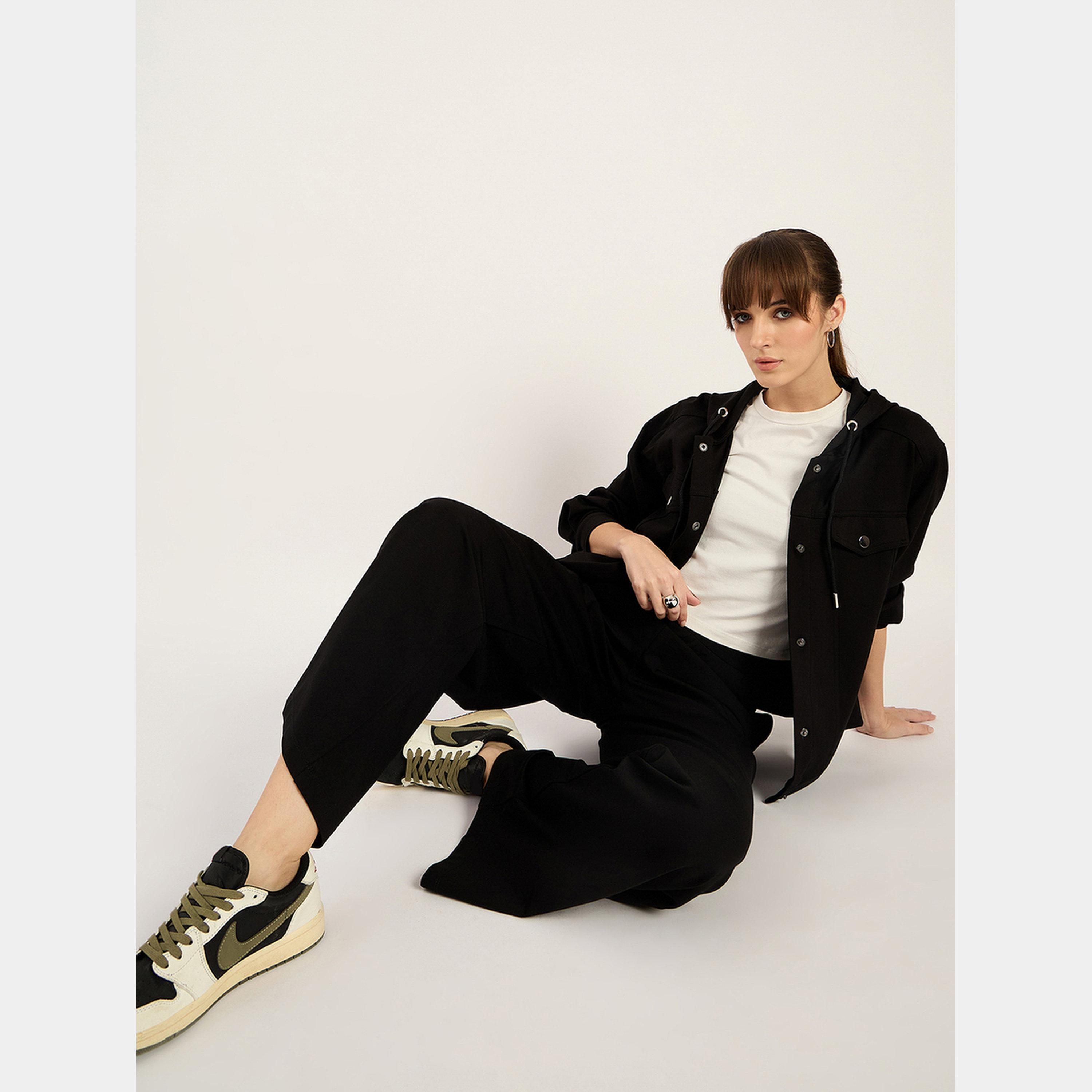 فيميلا - بنطال رياضي أسود واسع الساق-women-clothing-bottoms-trousers-image-4