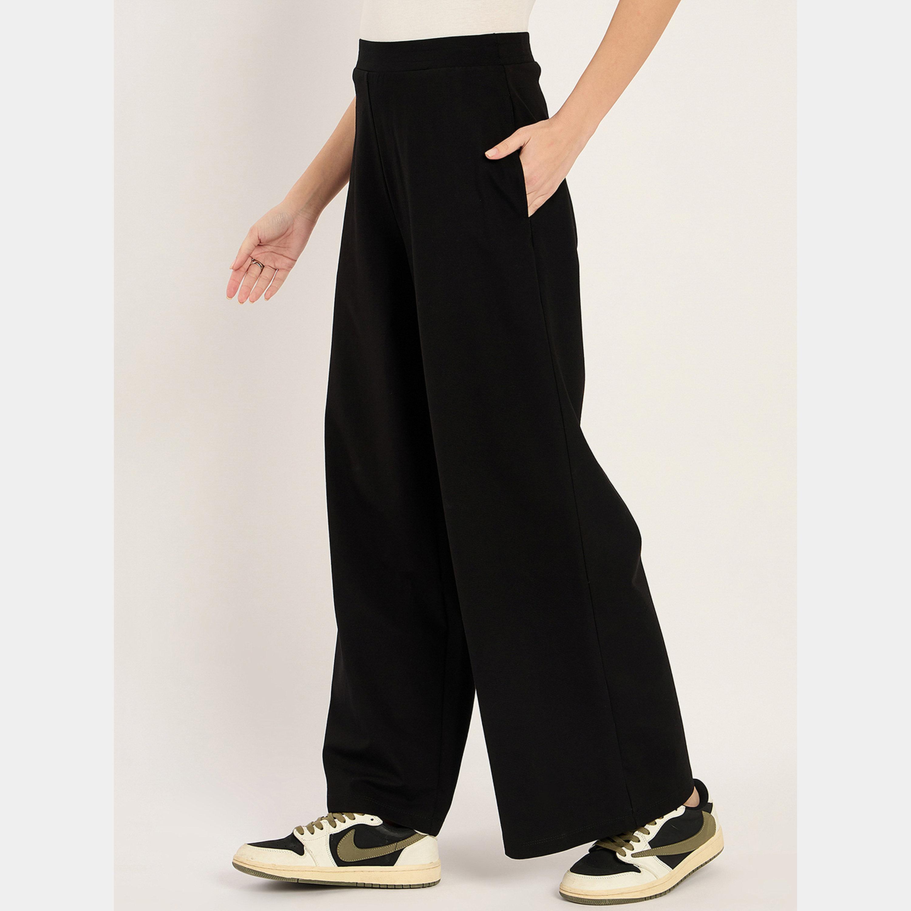 فيميلا - بنطال رياضي أسود واسع الساق-women-clothing-bottoms-trousers-image-5