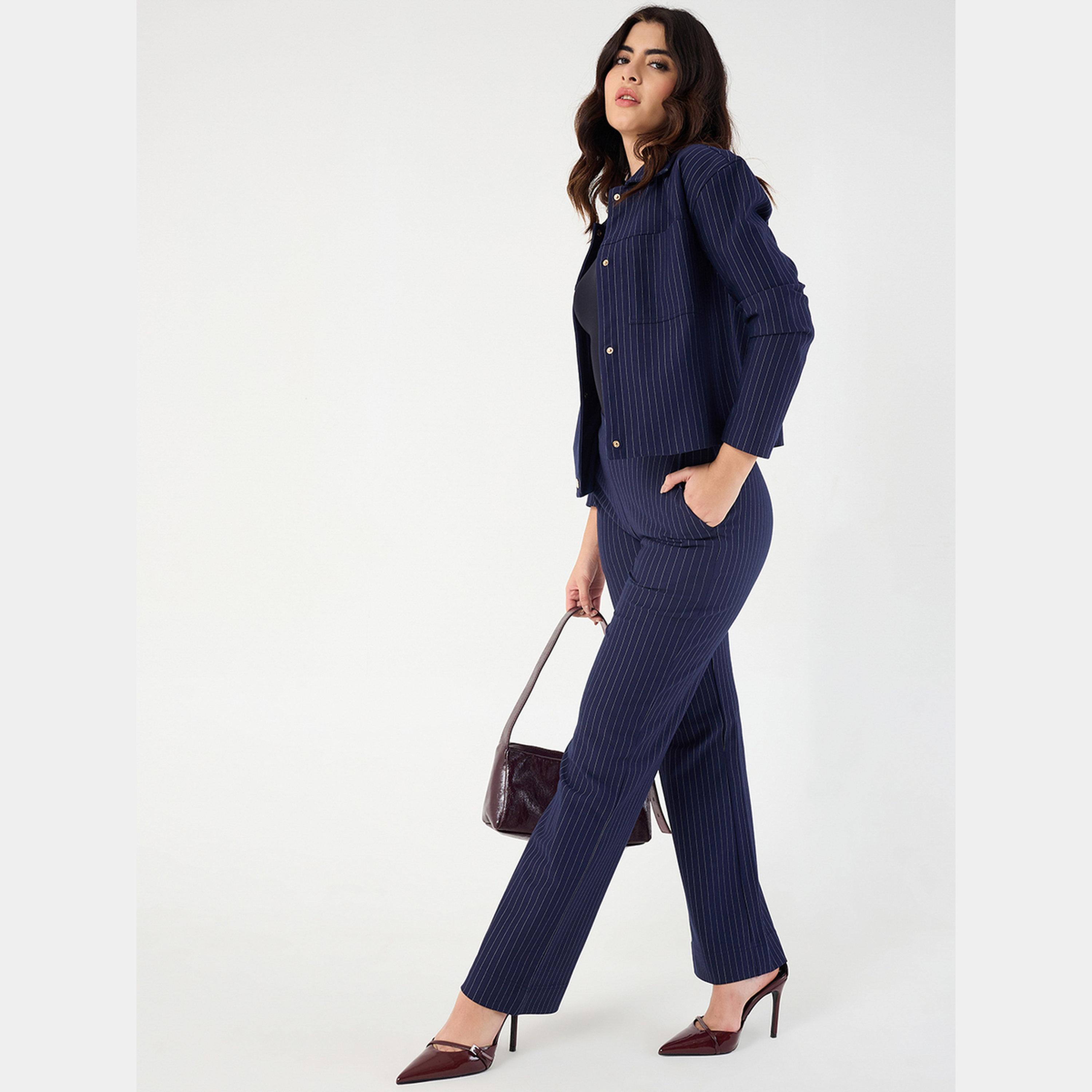 فيميلا - بنطال مخطط أزرق داكن بقصّة عادية-women-clothing-bottoms-trousers-image-6