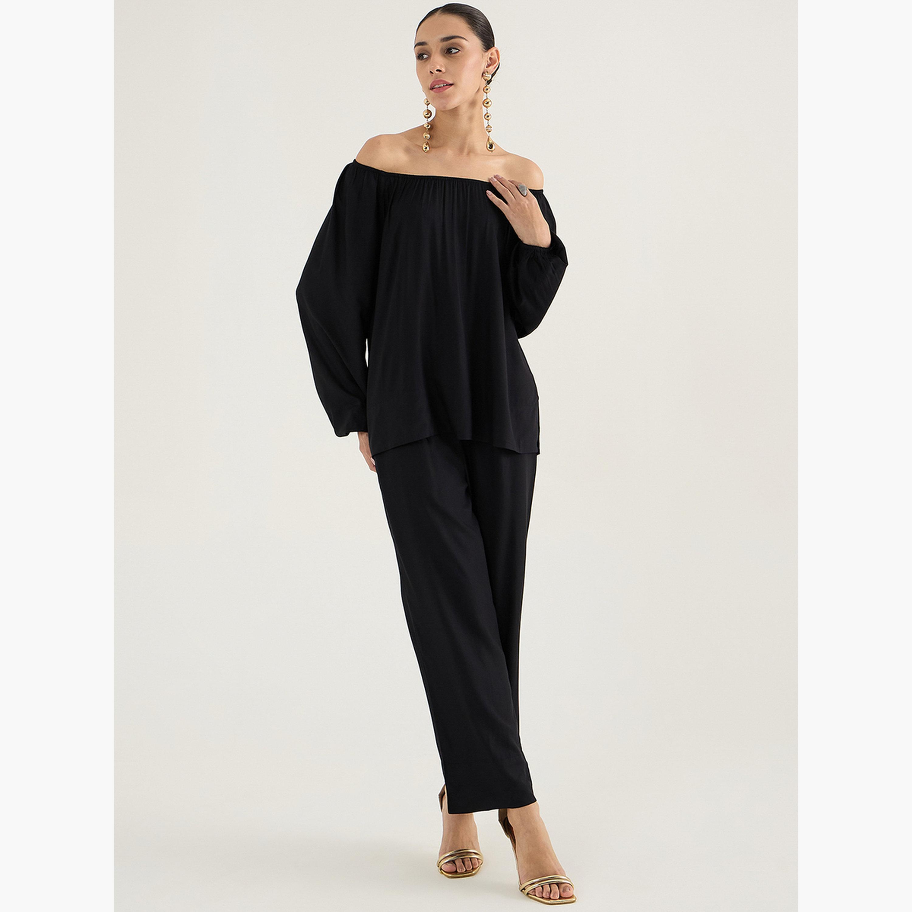 فيميلا - طقم نسائي من بلوزة وبنطال مكشوف الكتفين-women-clothing-coordsets-image-2
