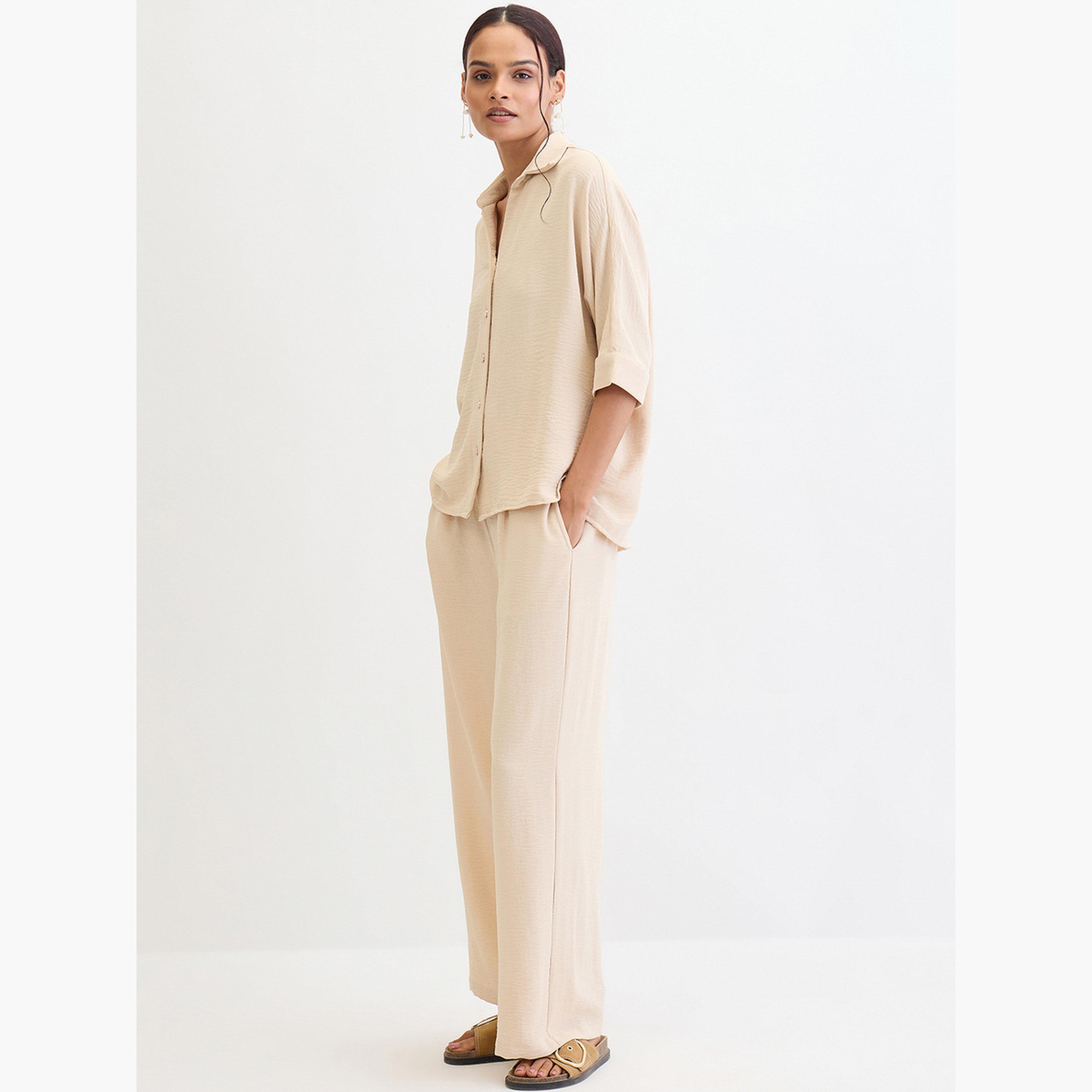 فيميلا - قميص وبنطال مفتوح الياقة للنساء-women-clothing-coordsets-image-2