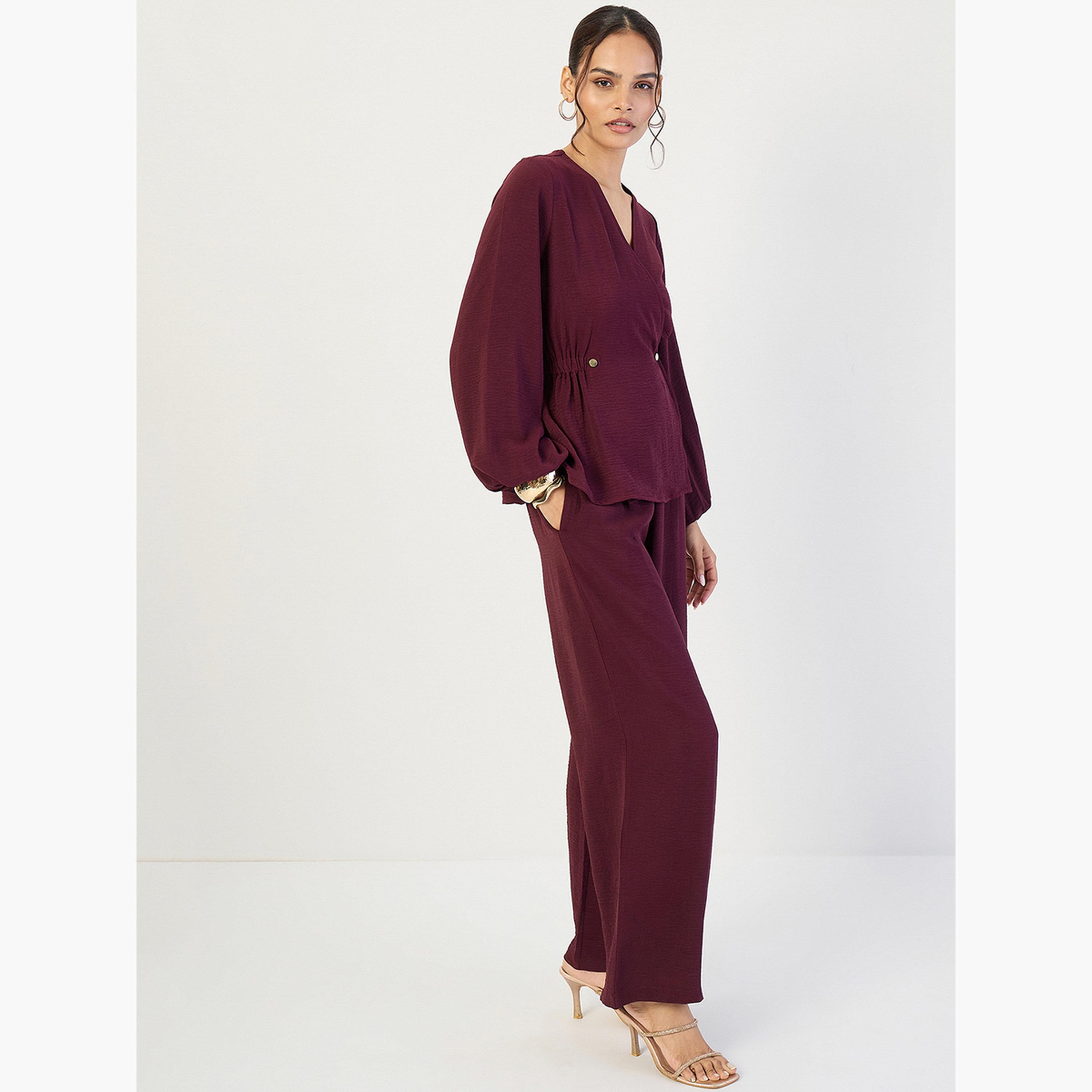 فيميلا - طقم نسائي مكوّن من توب مع رباط أمامي وبنطال واسع الساق-women-clothing-coordsets-image-4