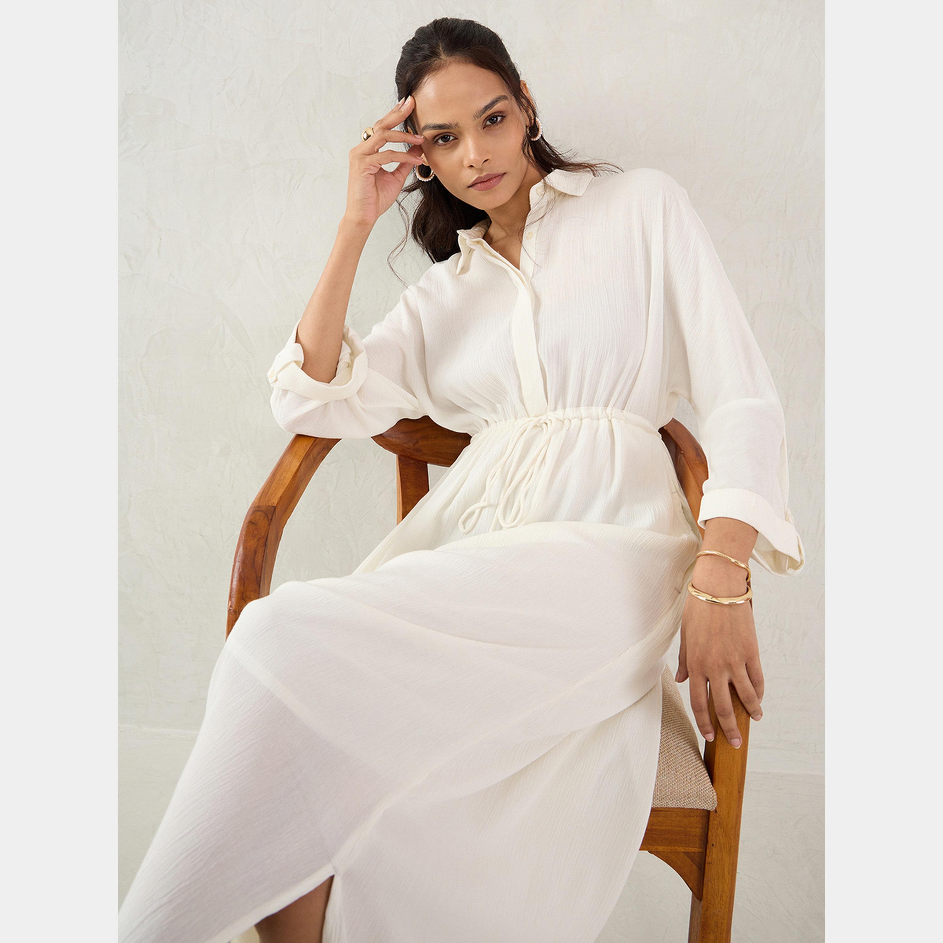 فيميلا - فستان ماكسي نسائي بأكمام طويلة وياقة مجعدة ومزخرف لون اوف وايت-women-clothing-dresses-image-6