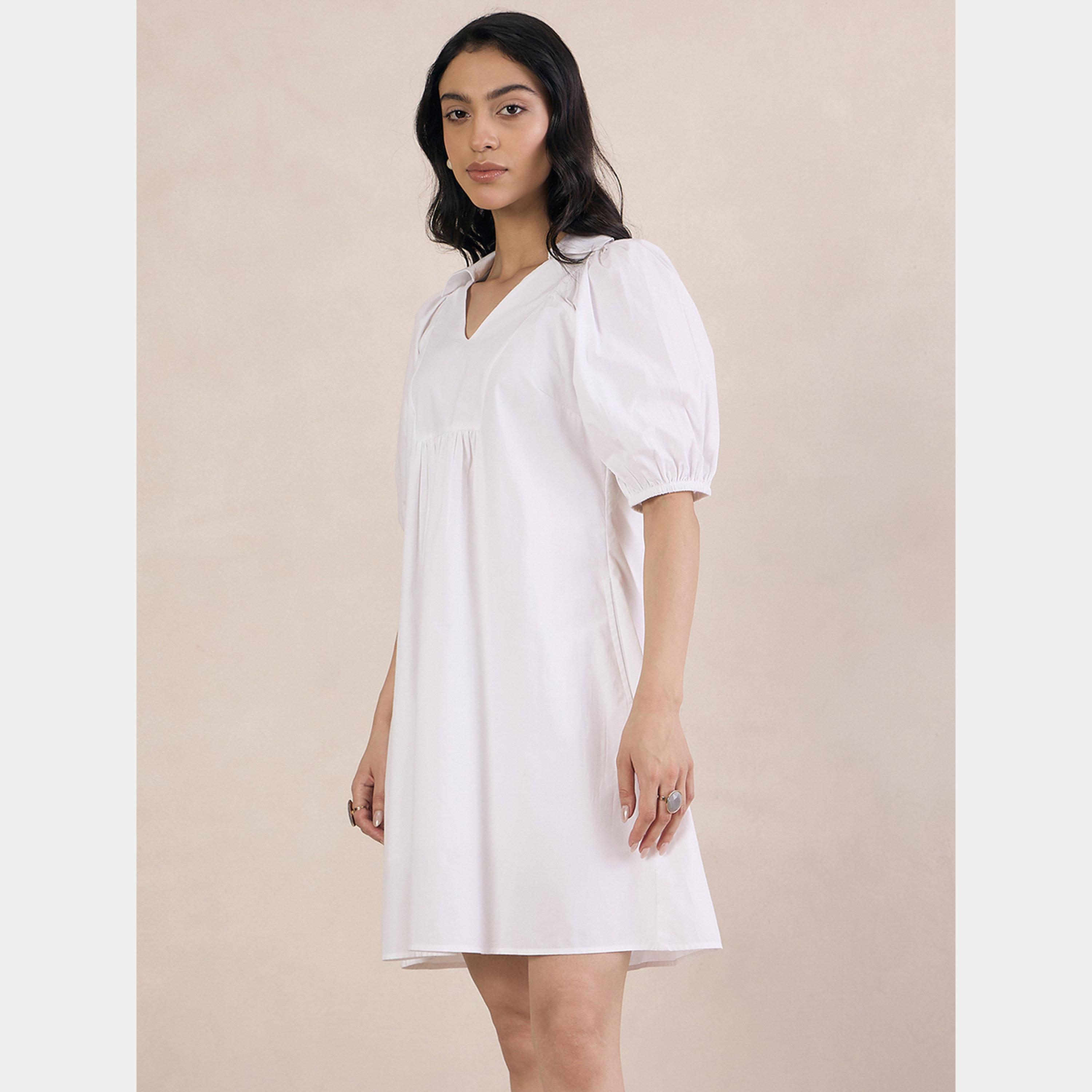 فيميلا - فستان نسائي قصير من قماش البوبلين الأبيض رقبة حرف V تصميم A-women-clothing-dresses-image-6