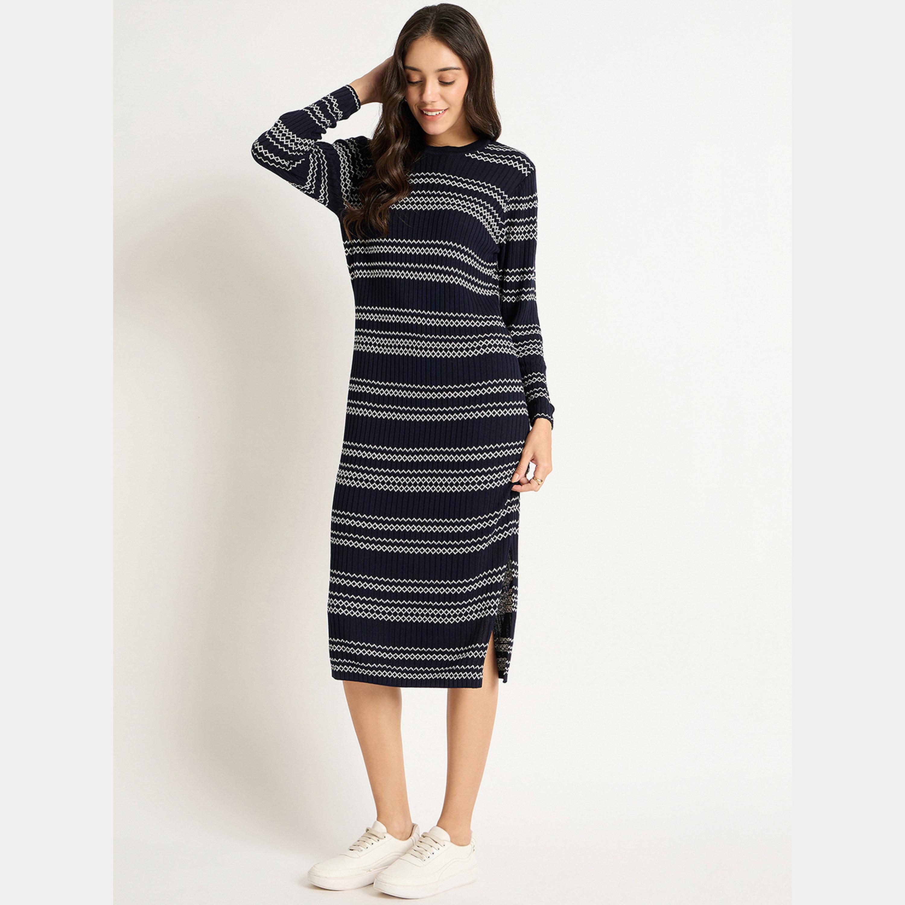 فيميلا - فستان نسائي متوسط ​​الطول محبوك بأكمام طويلة وياقة دائرية ومخطط-women-clothing-dresses-image-2