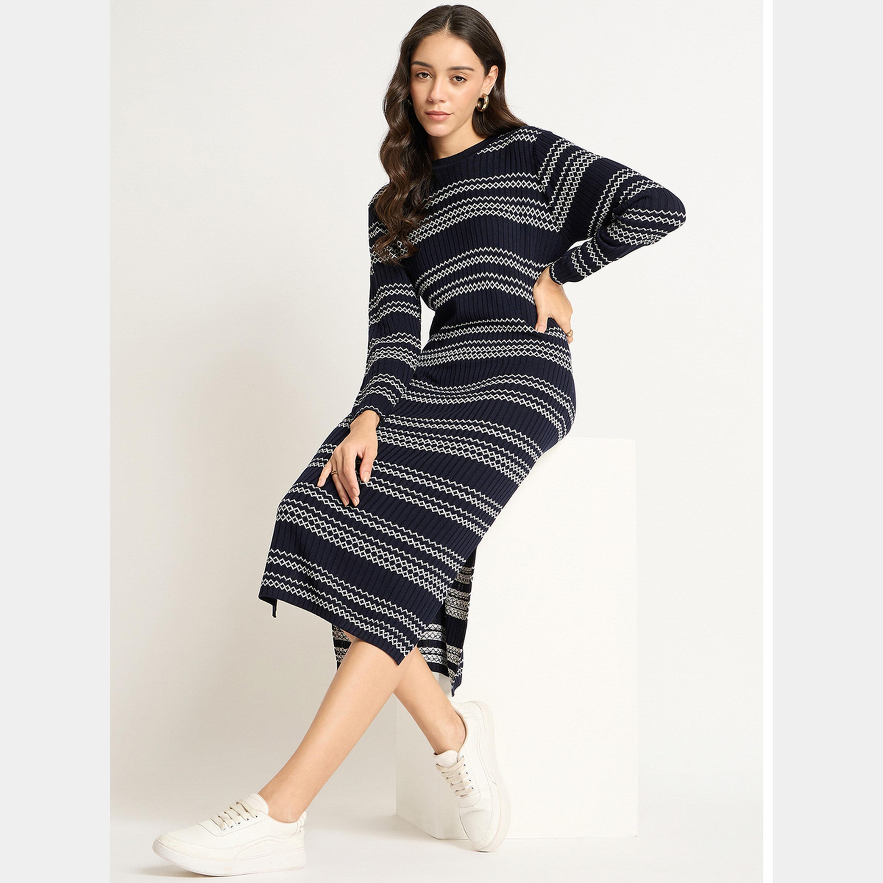 فيميلا - فستان نسائي متوسط ​​الطول محبوك بأكمام طويلة وياقة دائرية ومخطط-women-clothing-dresses-image-6