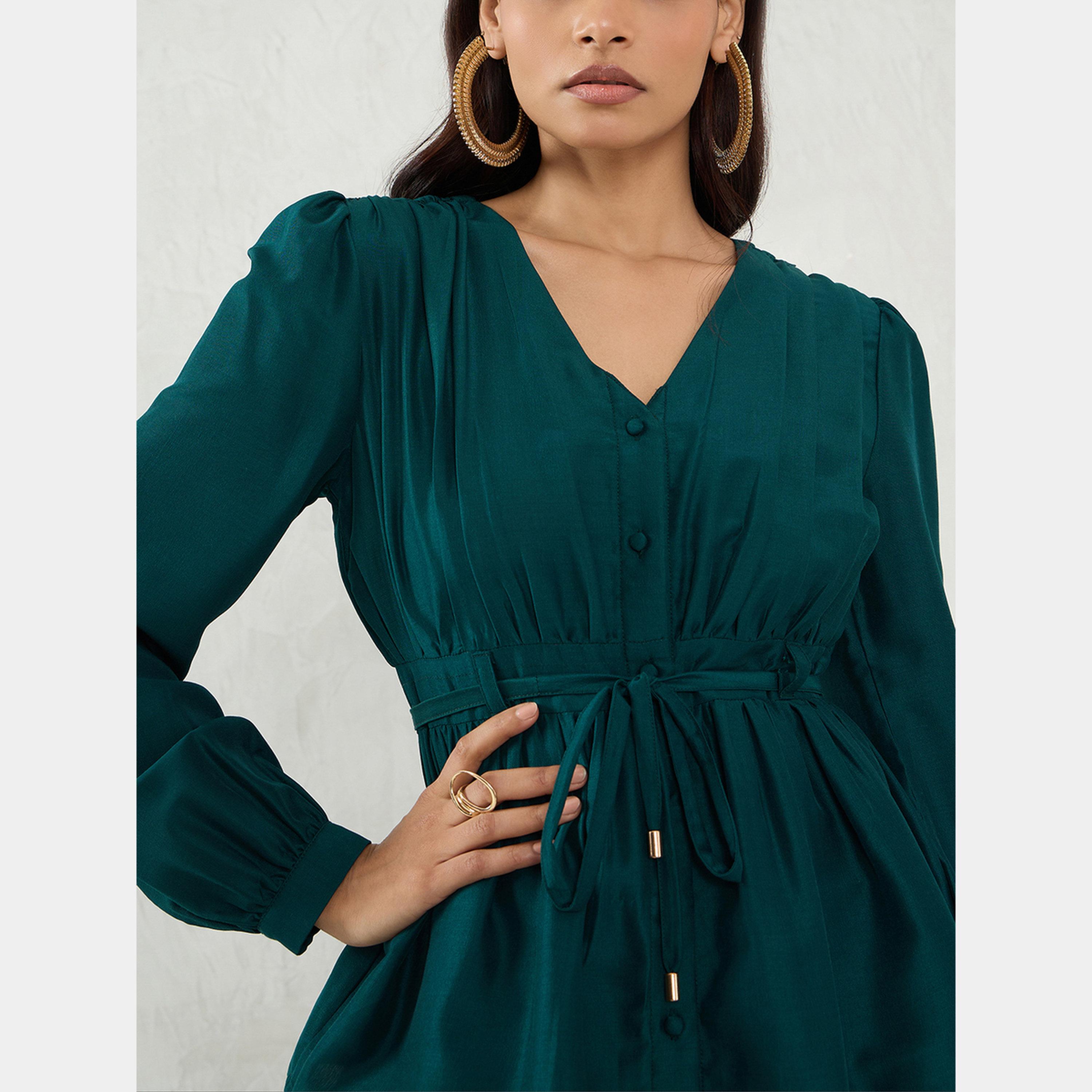 فيميلا - فستان نسائي قصير بأكمام طويلة رقبة حرف V وأزرار باللون الأخضر الزمردي-women-clothing-dresses-image-4
