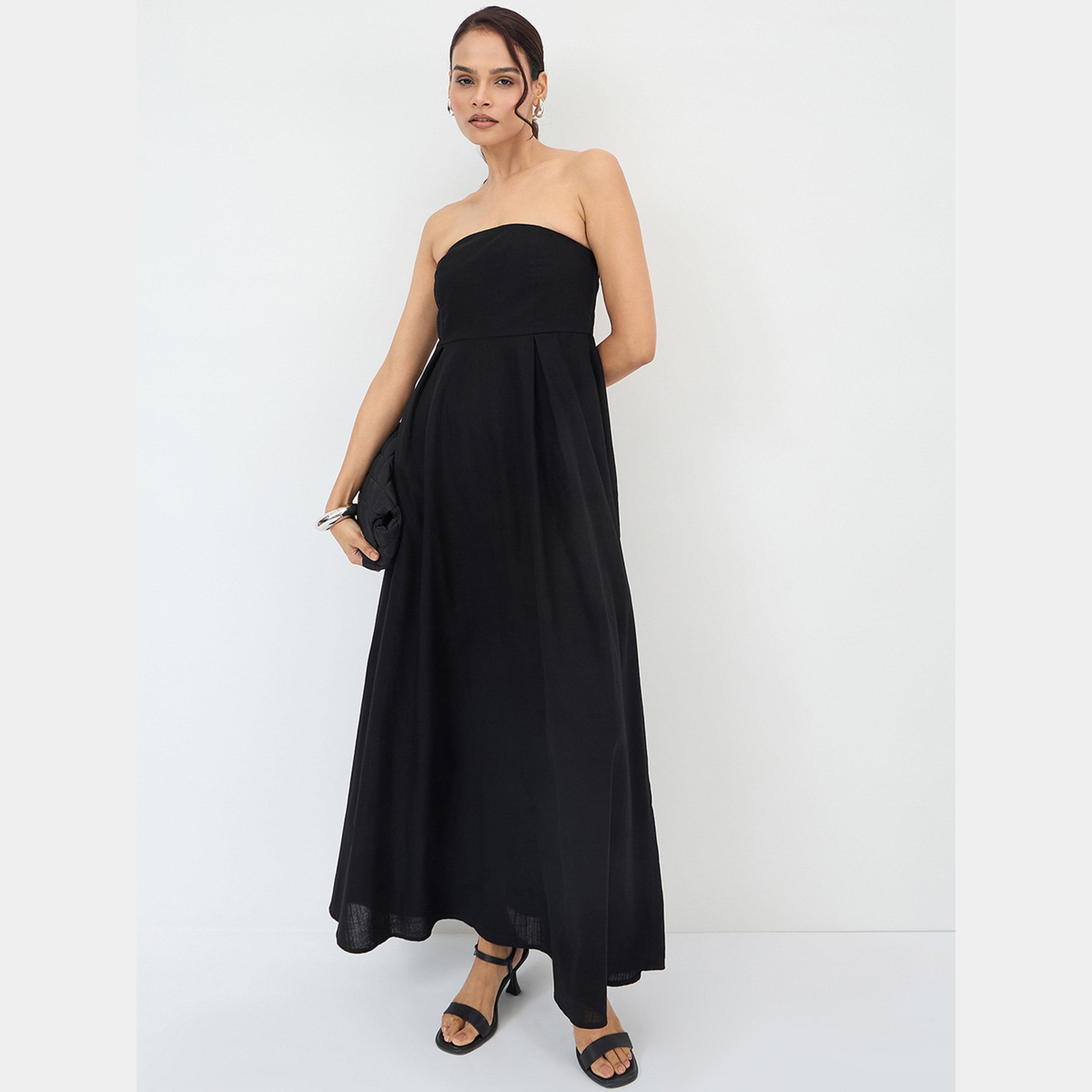 فيميلا - فستان ماكسي قطن أسود سادة بياقة دائرية للنساء تصميم A-women-clothing-dresses-image-5