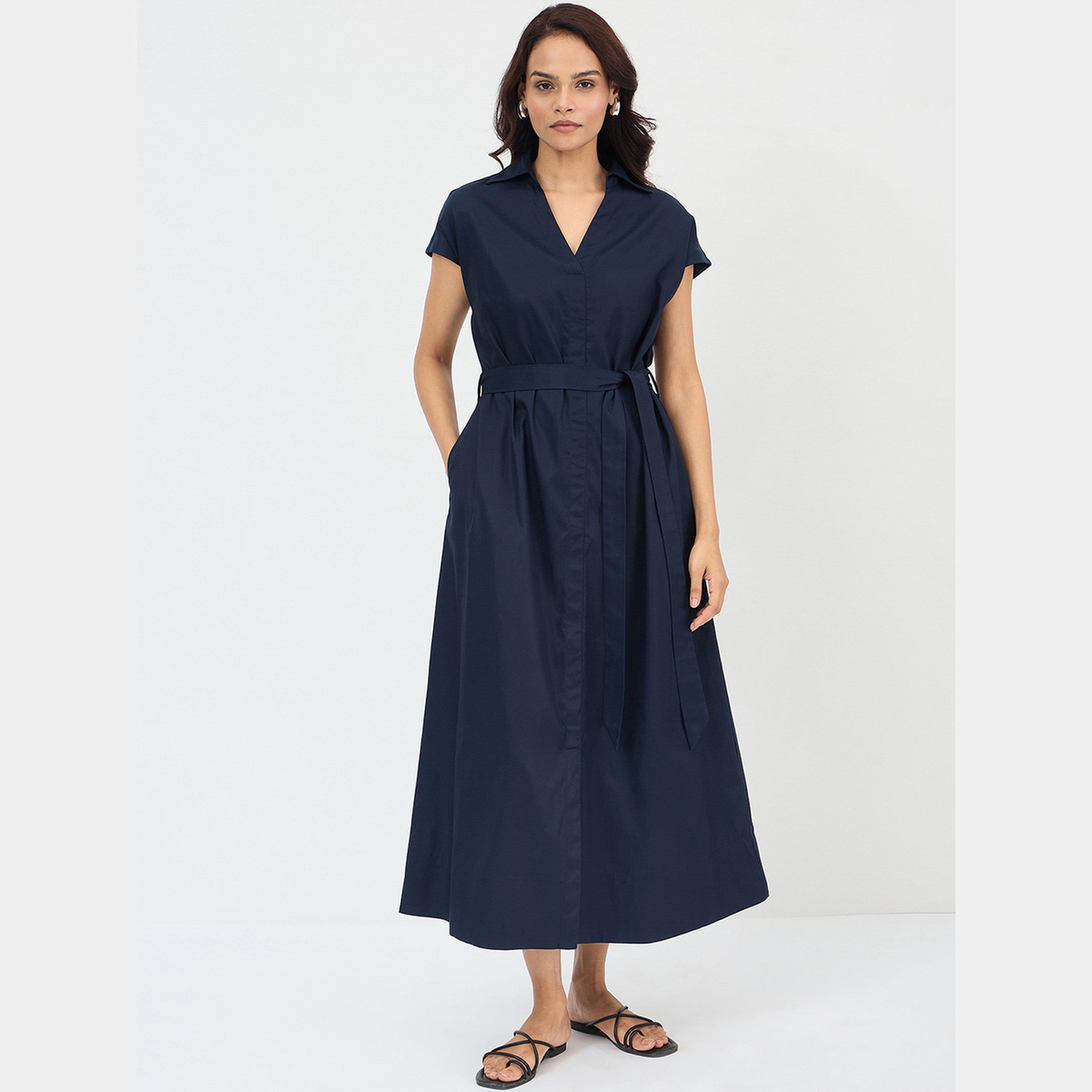 فيميلا - فستان قميص ماكسي قطني بأكمام قصيرة وياقة باللون الأزرق البحري للنساء-women-clothing-dresses-image-1
