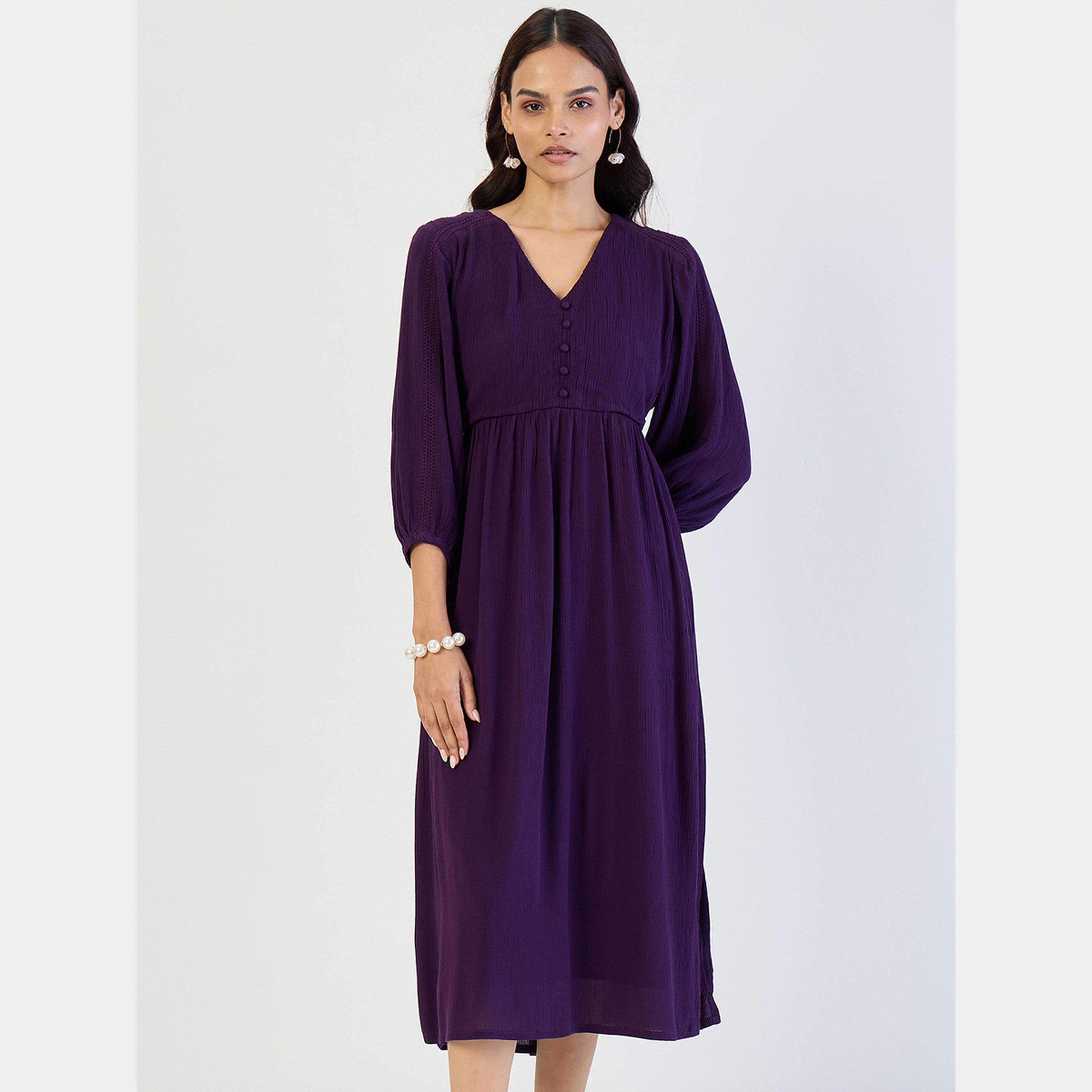 Femmella Deep Purple Crinkled Lace Detail V-Neck 3/4 Sleeves Women's Midi Dress-women-clothing-dresses-image-1