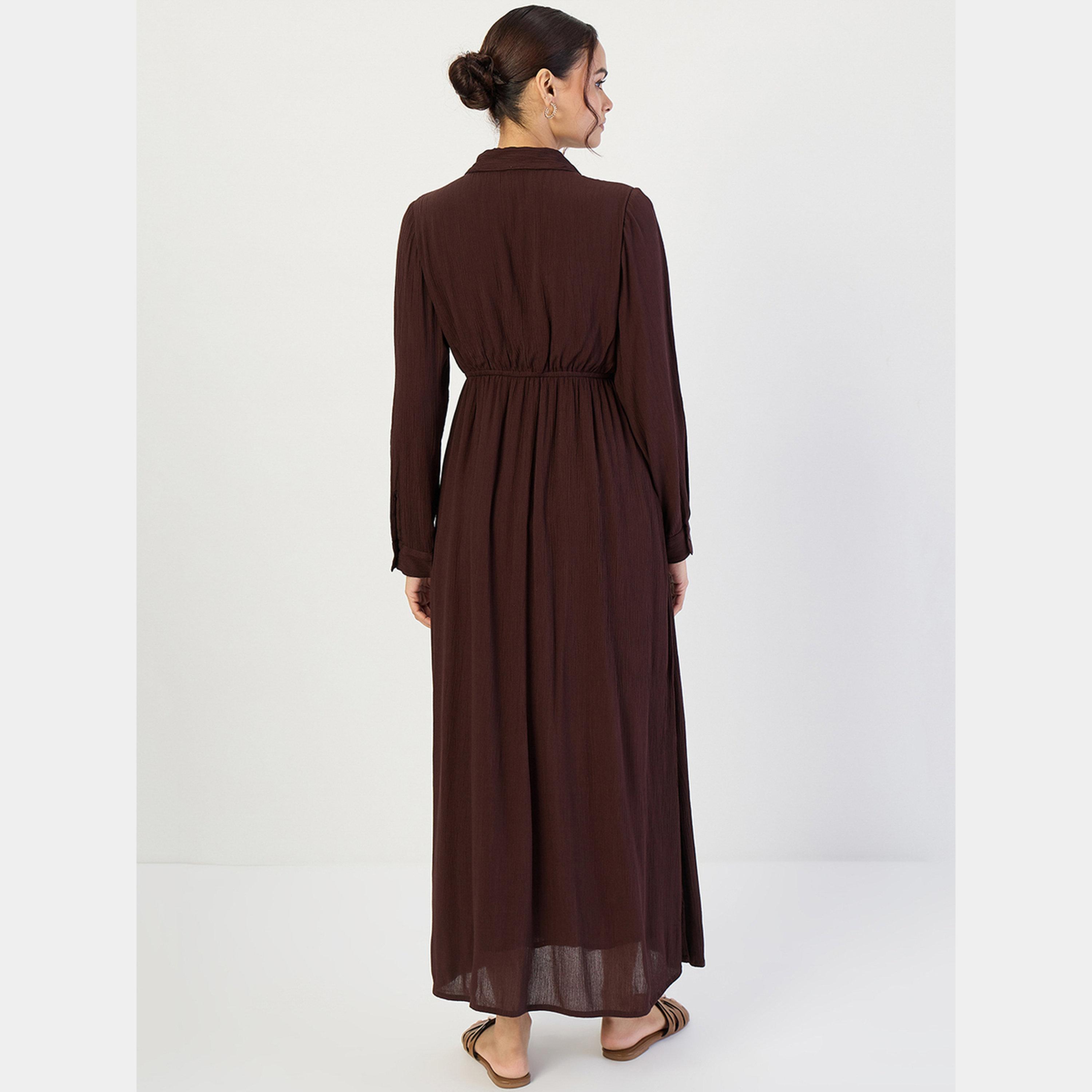 فيميلا - فستان ماكسي نسائي بأكمام 3/4 وياقة مجعدة لون القهوة-women-clothing-dresses-image-3
