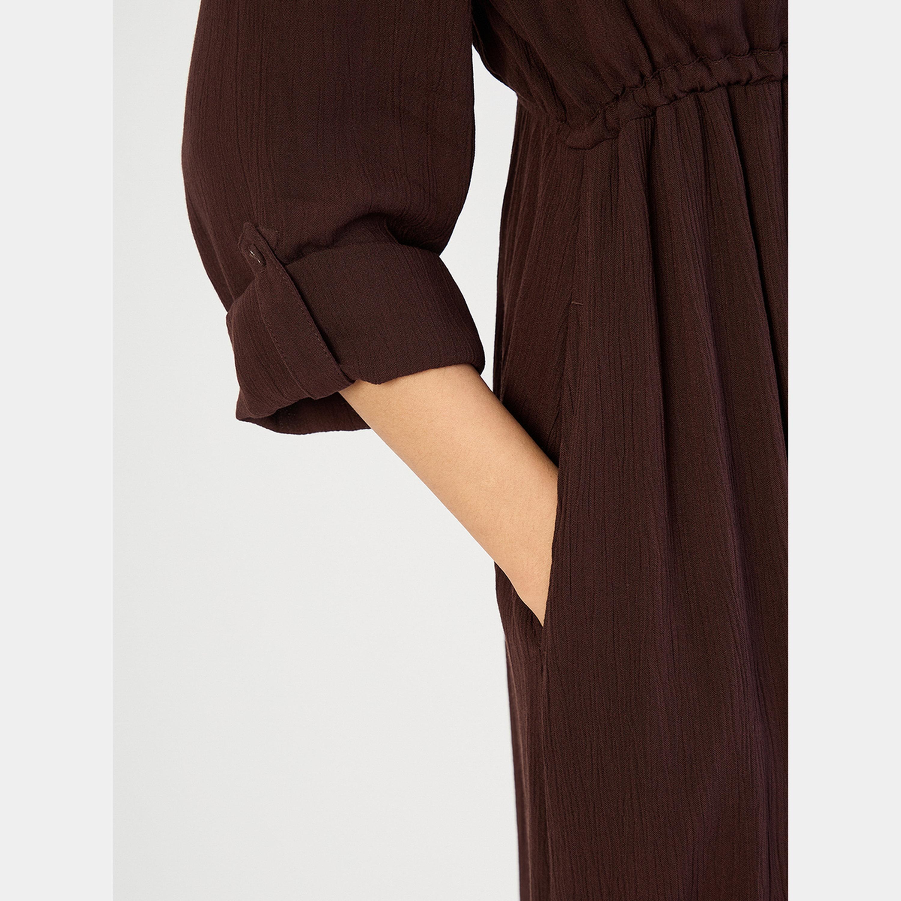 فيميلا - فستان ماكسي نسائي بأكمام 3/4 وياقة مجعدة لون القهوة-women-clothing-dresses-image-5