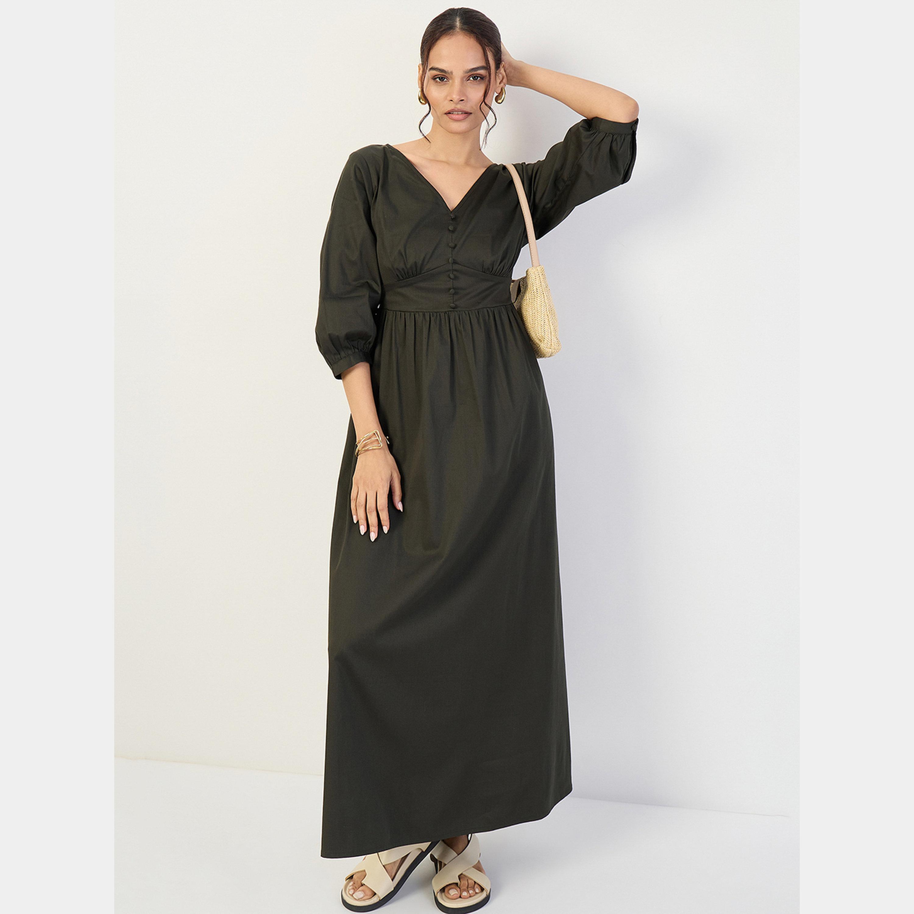 فيميلا - فستان ماكسي نسائي من القطن الزيتوني رقبة حرف V وأكمام 3/4 مع تفاصيل مشد-women-clothing-dresses-image-6
