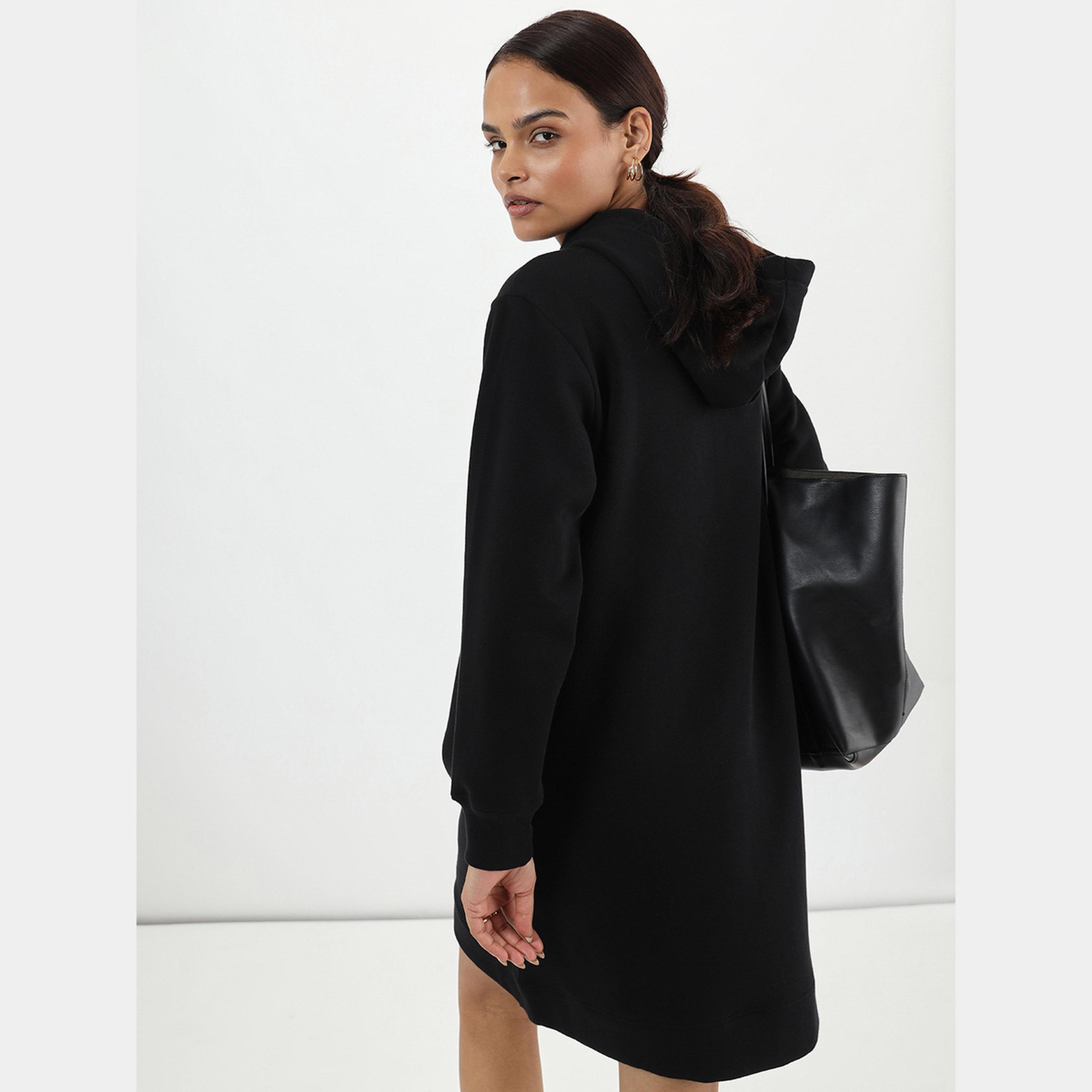 فيميلا - فستان نسائي صوف قصير أكمام طويلة وياقة بغطاء للرأس لون أسود-women-clothing-dresses-image-6