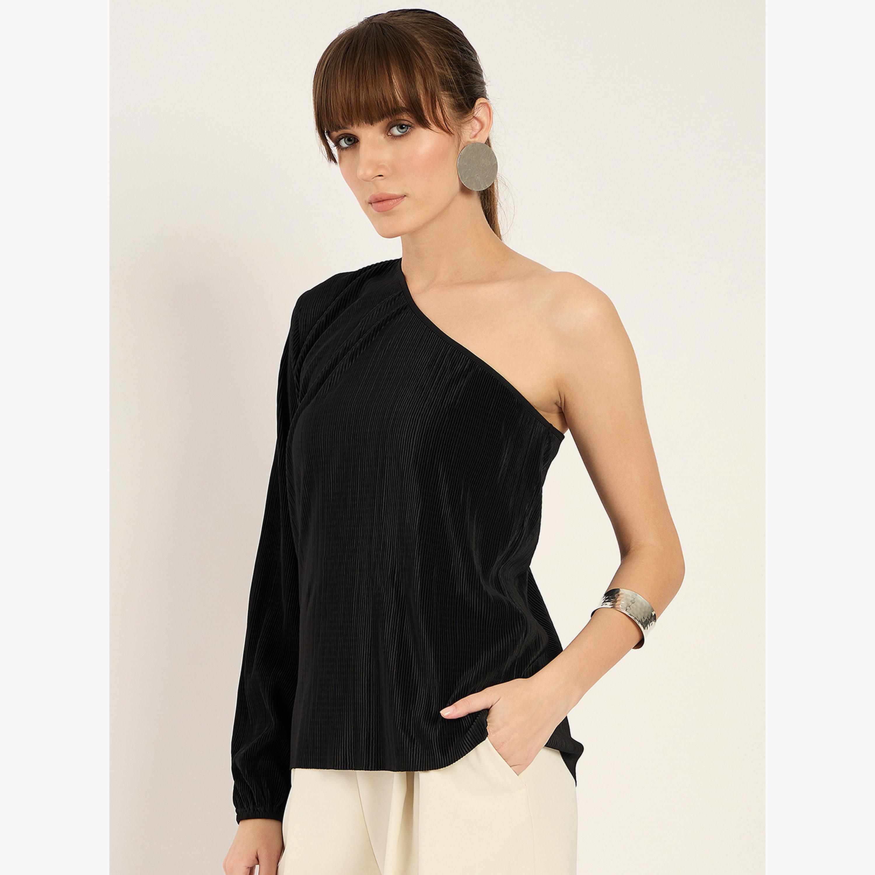 فيميلا - بلوزة سوداء بكتف واحد-women-clothing-shirtsandblouses-blouses-image-3