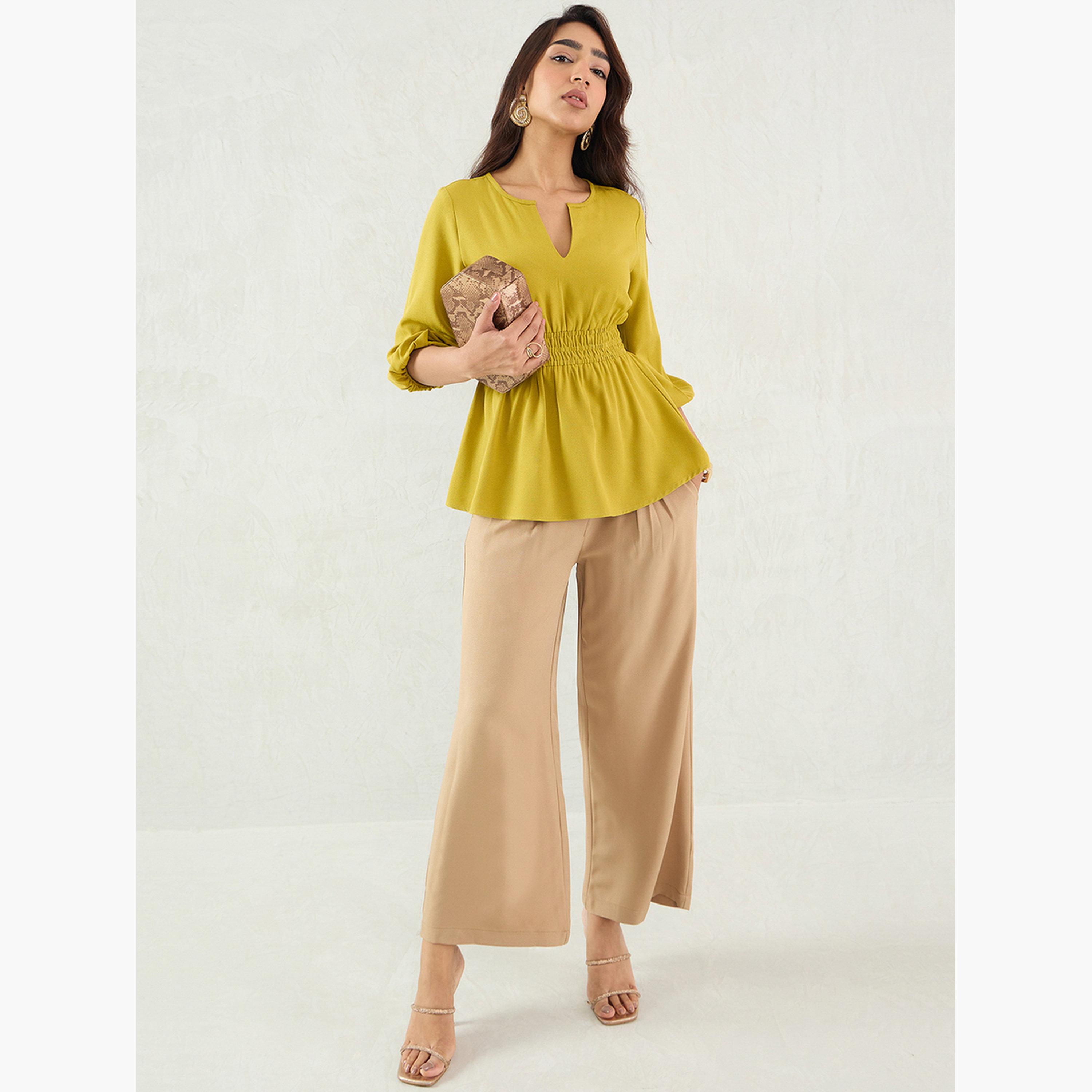 فيميلا - بلوزة خضراء سيترينية بخصر مشدود-women-clothing-shirtsandblouses-blouses-image-2
