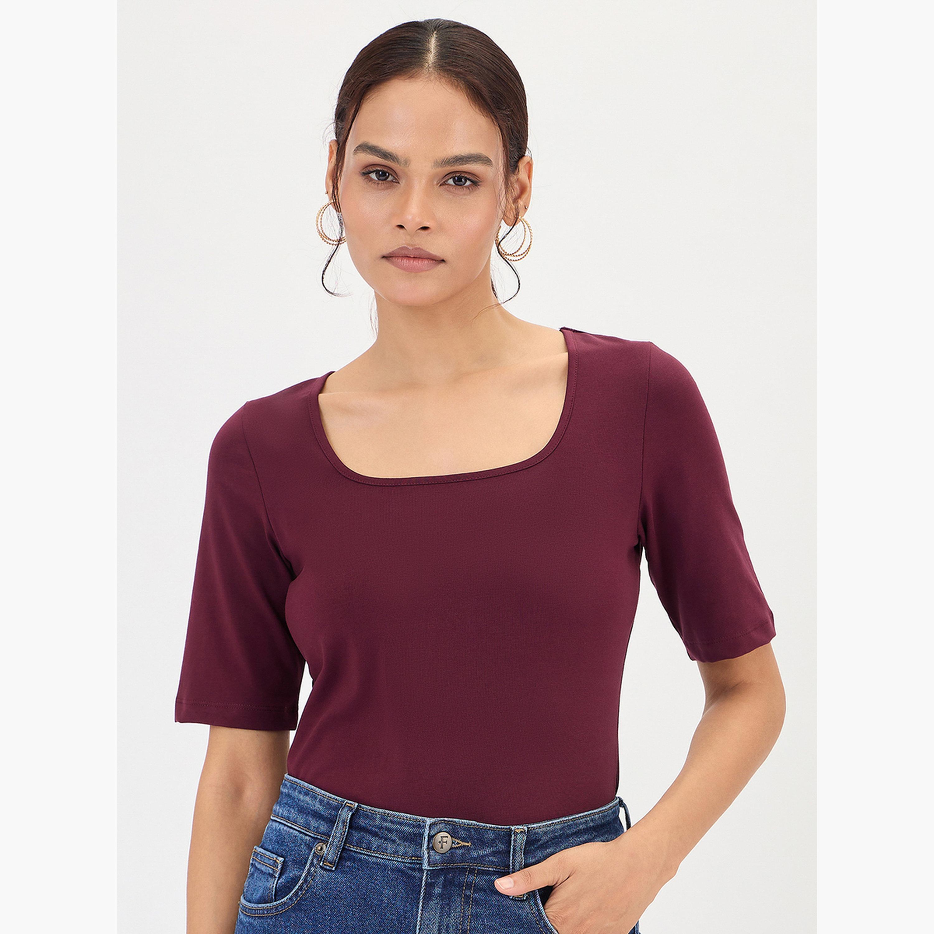 فيميلا - بدلة جسم محبوكة بأكمام قصيرة من القطن الخمري-women-clothing-shirtsandblouses-blouses-image-1