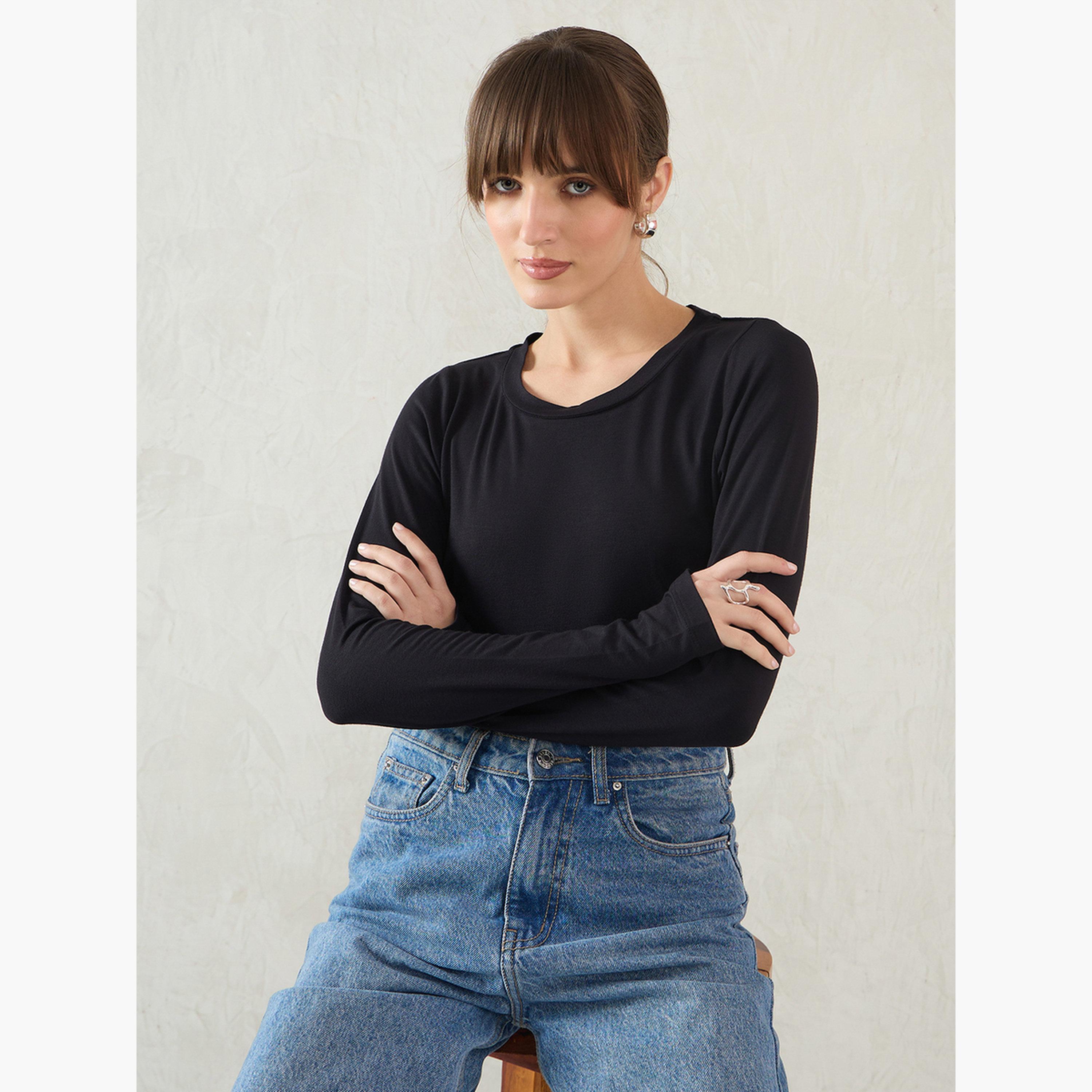 فيميلا - تي شيرت أسود بأكمام طويلة ورقبة دائرية-women-clothing-tshirts-image-2