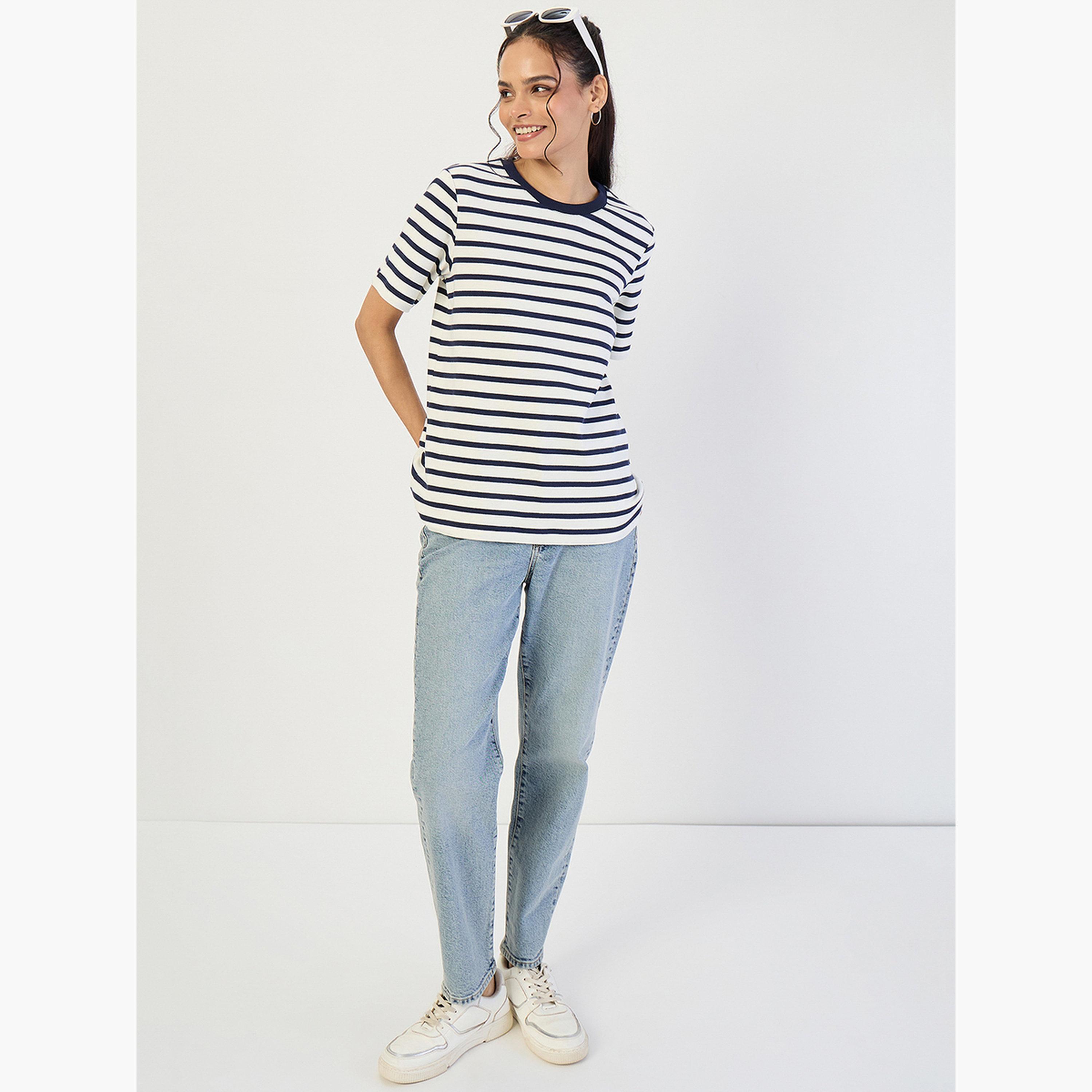 فيميلا - تي شيرت مخطط برقبة دائرية لون أزرق كحلي-women-clothing-tshirts-image-2
