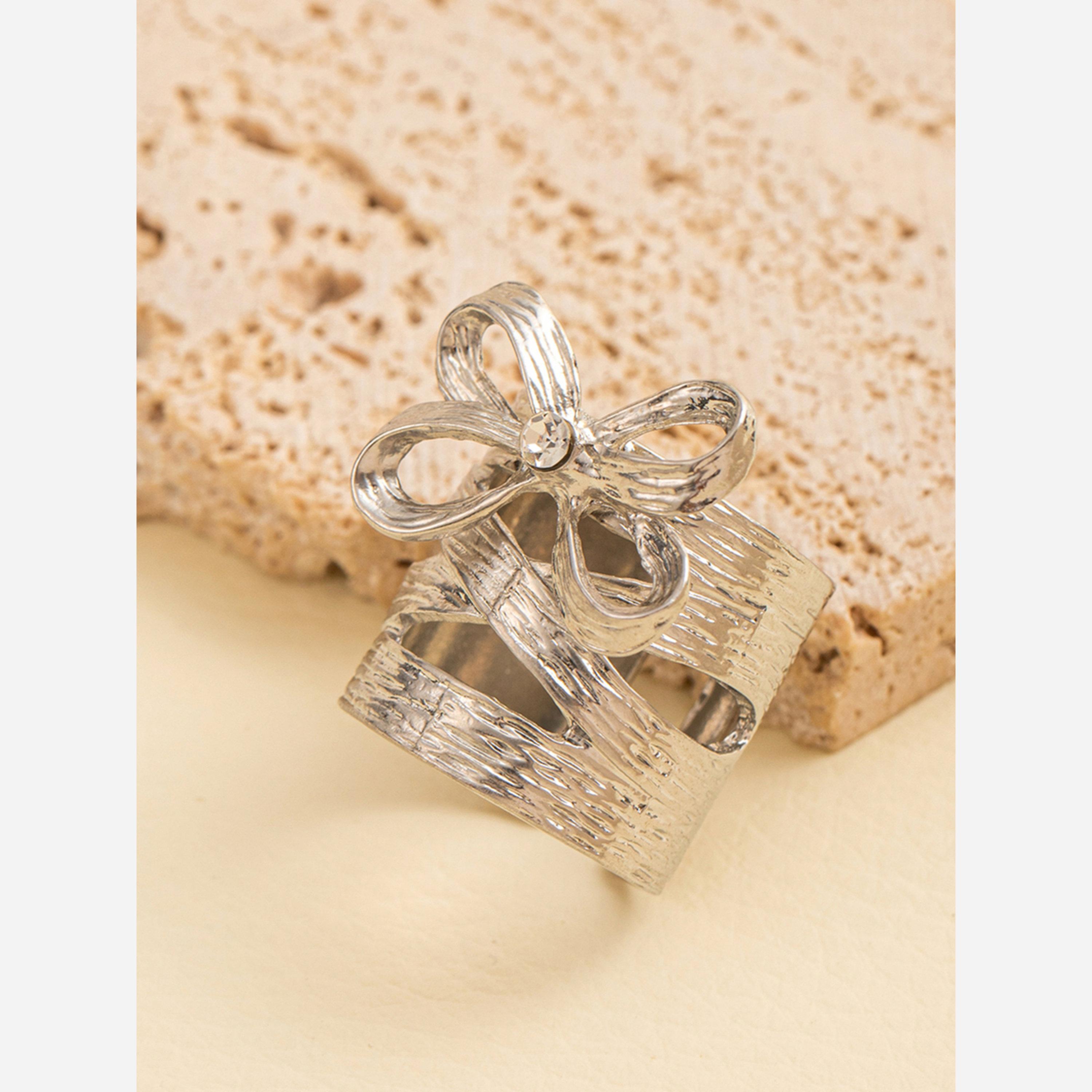 تيك تو - خاتم فضي مفتوح على شكل فيونكة-women-watchesandjewellery-jewellery-rings-image-4